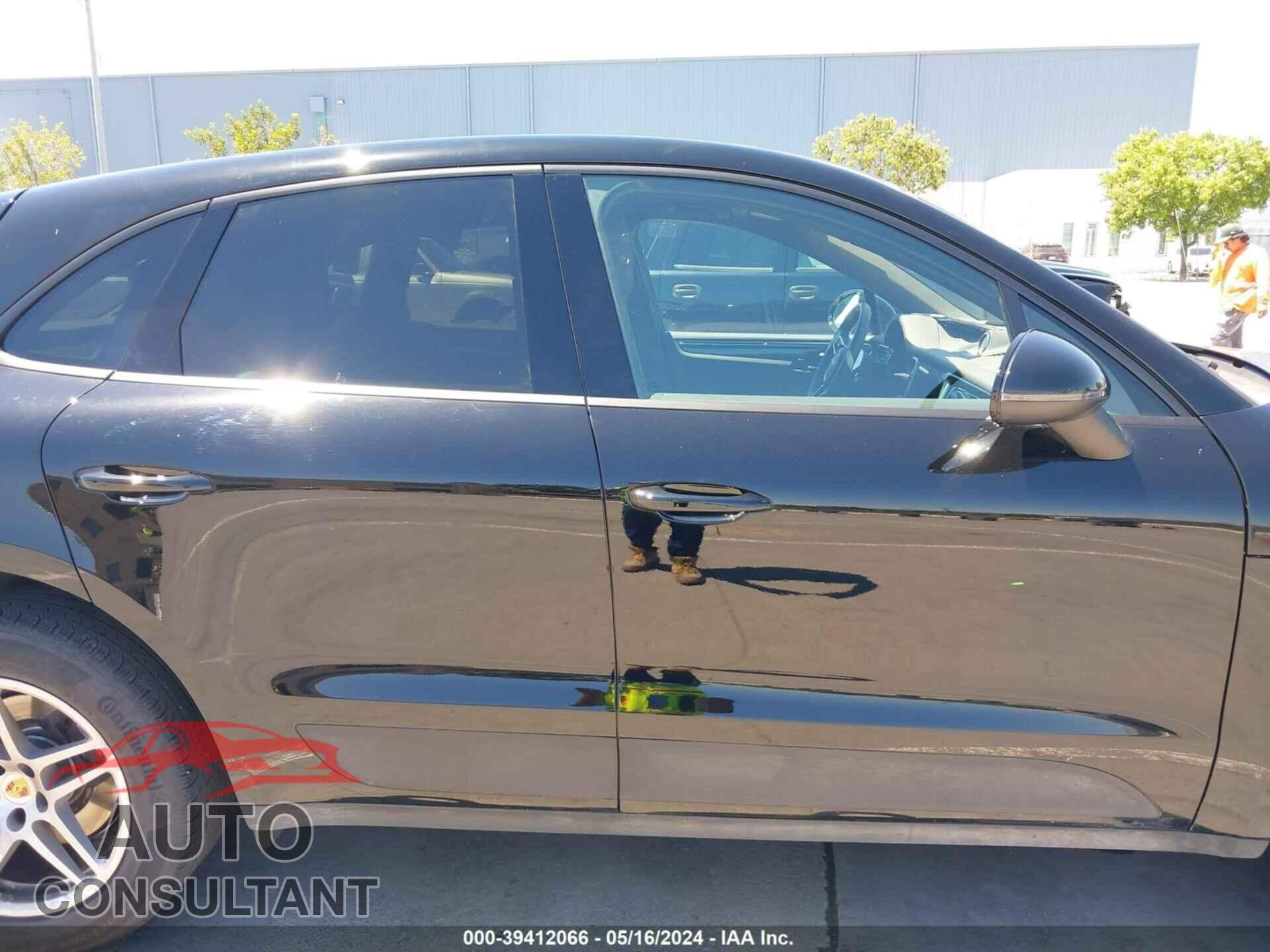 PORSCHE MACAN 2021 - WP1AA2A59MLB12306
