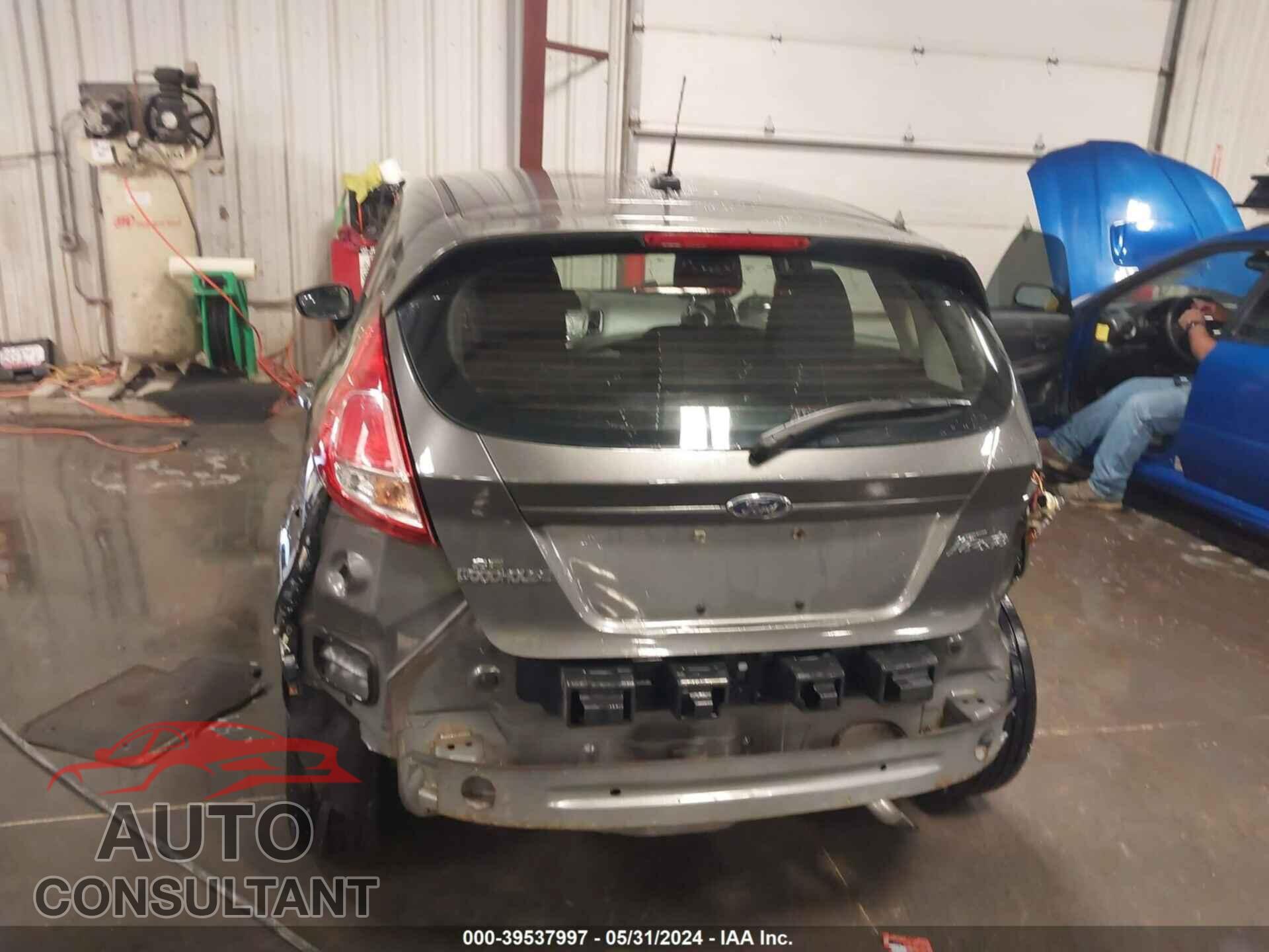 FORD FIESTA 2017 - 3FADP4EJ3HM103997