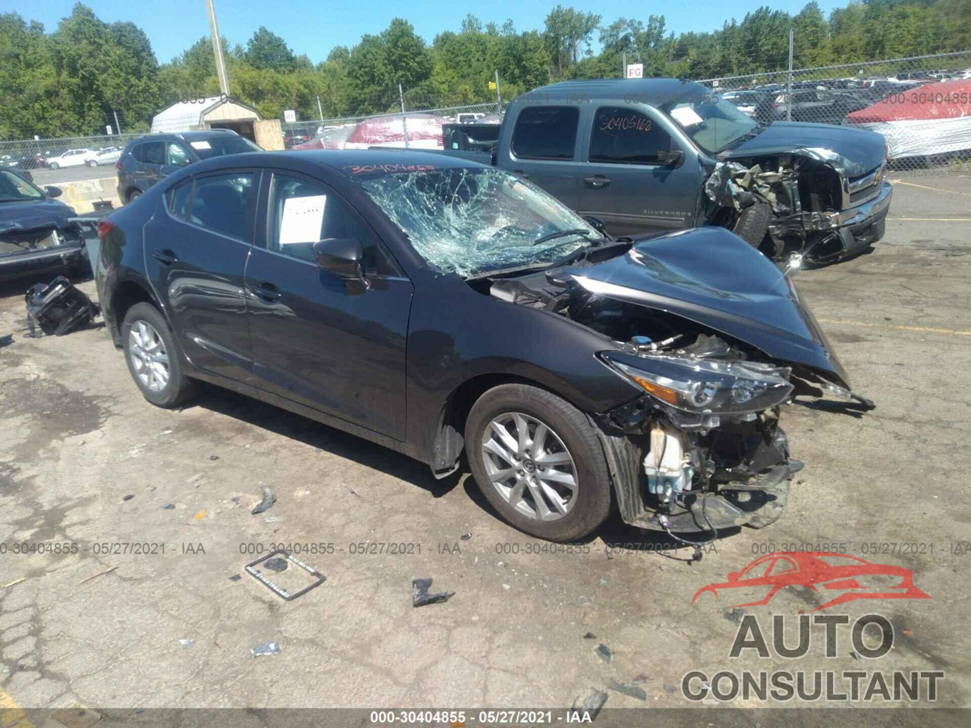 MAZDA MAZDA3 4-DOOR 2017 - 3MZBN1U75HM133804