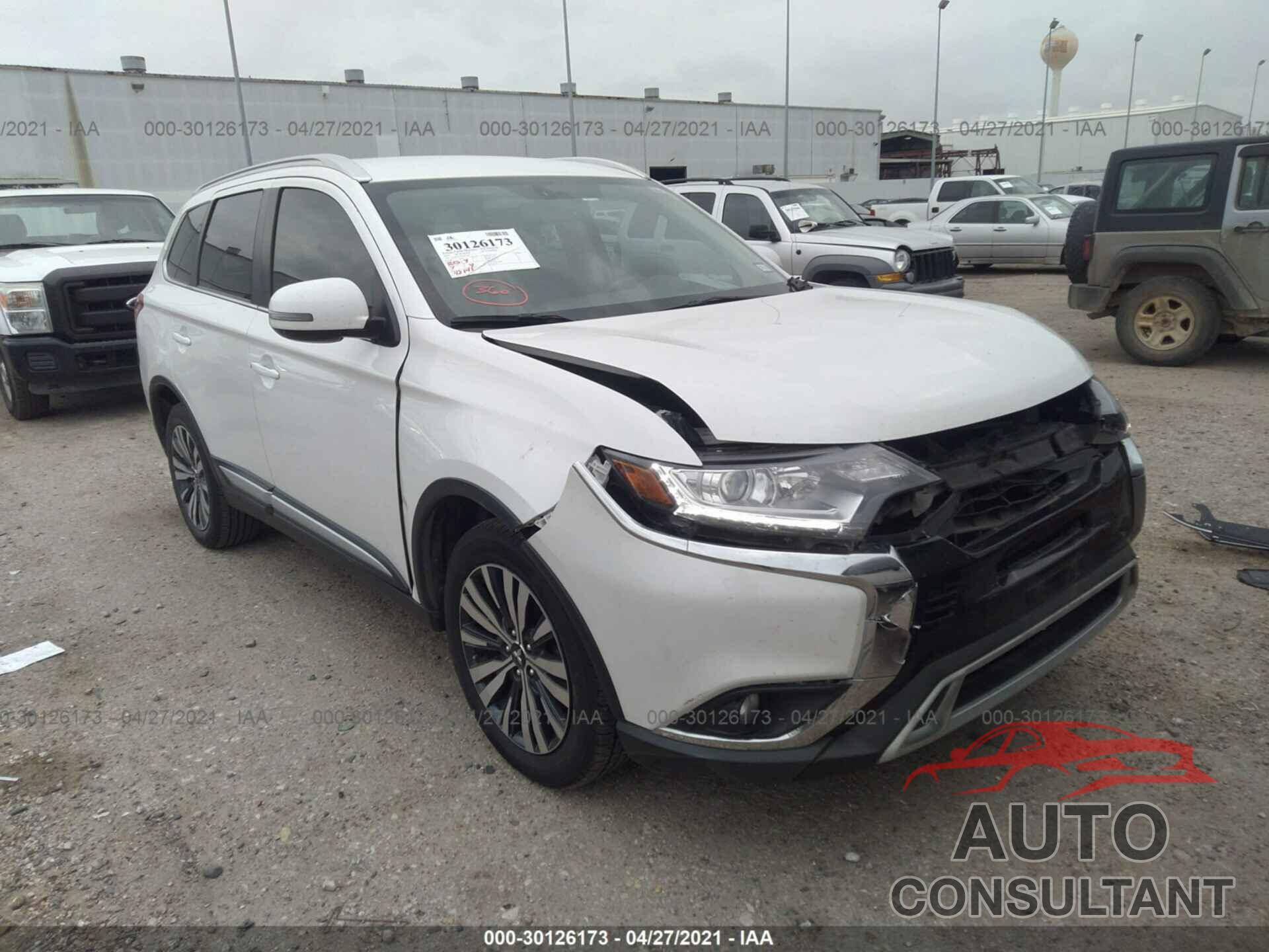 MITSUBISHI OUTLANDER 2019 - JA4AD3A37KZ037932