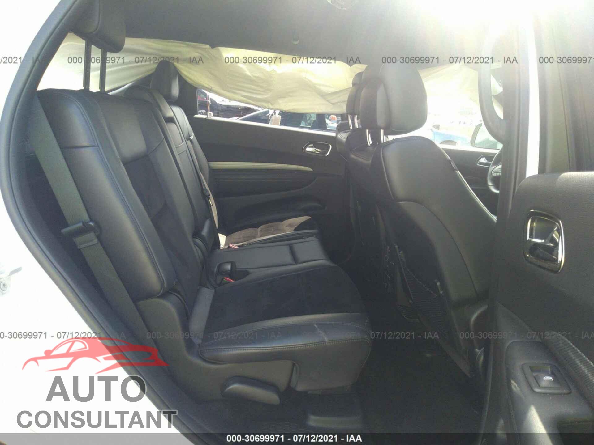 DODGE DURANGO 2018 - 1C4RDJDG2JC261820