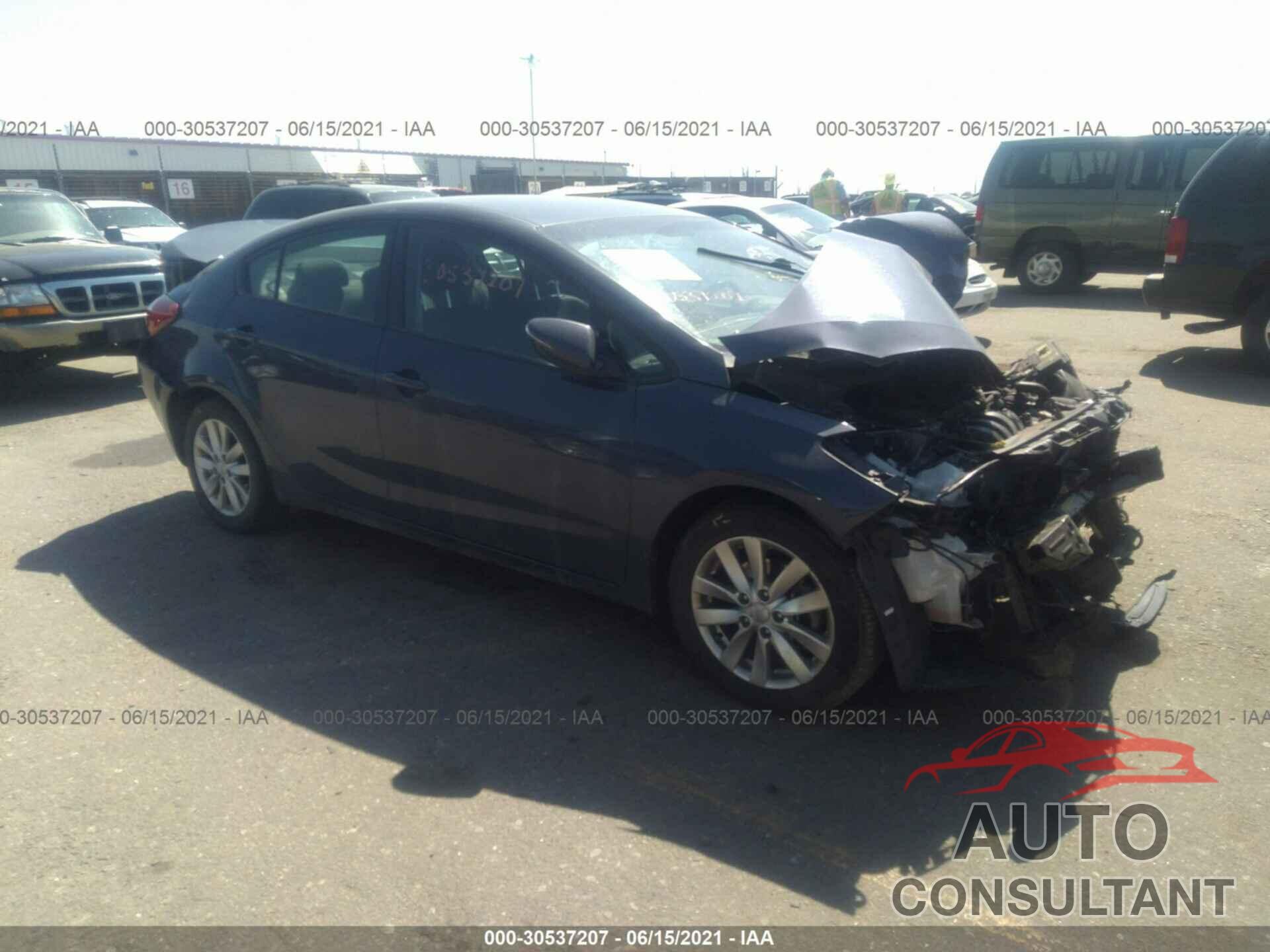 KIA FORTE 2016 - KNAFX4A64G5441611