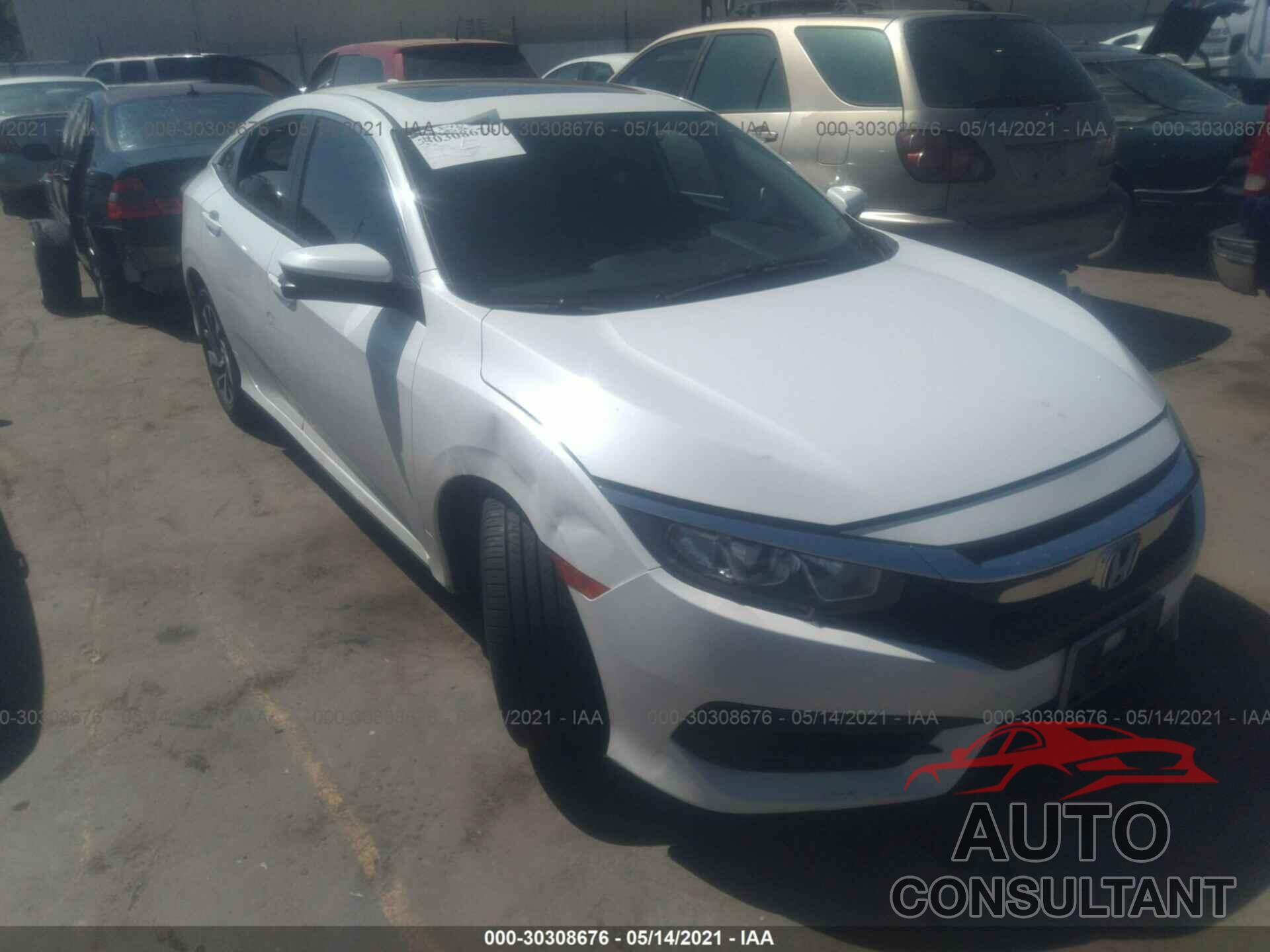 HONDA CIVIC SEDAN 2018 - 2HGFC2F73JH521309