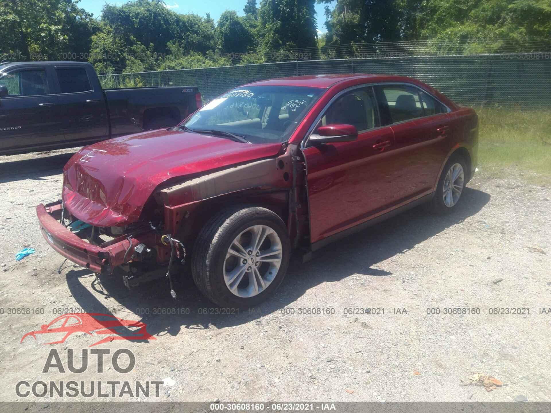 FORD TAURUS 2017 - 1FAHP2E84HG102662