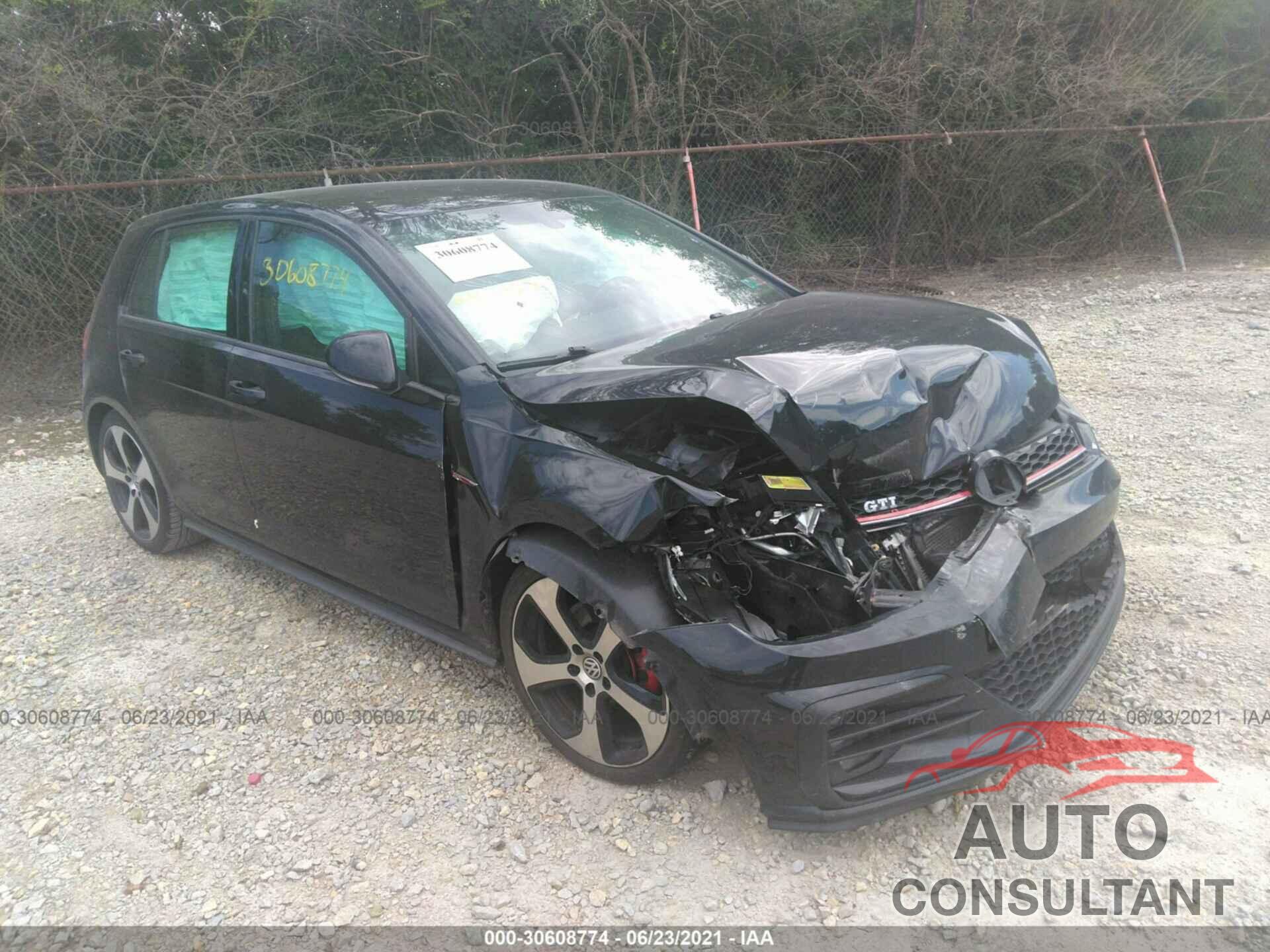 VOLKSWAGEN GOLF GTI 2018 - 3VW547AU6JM291281