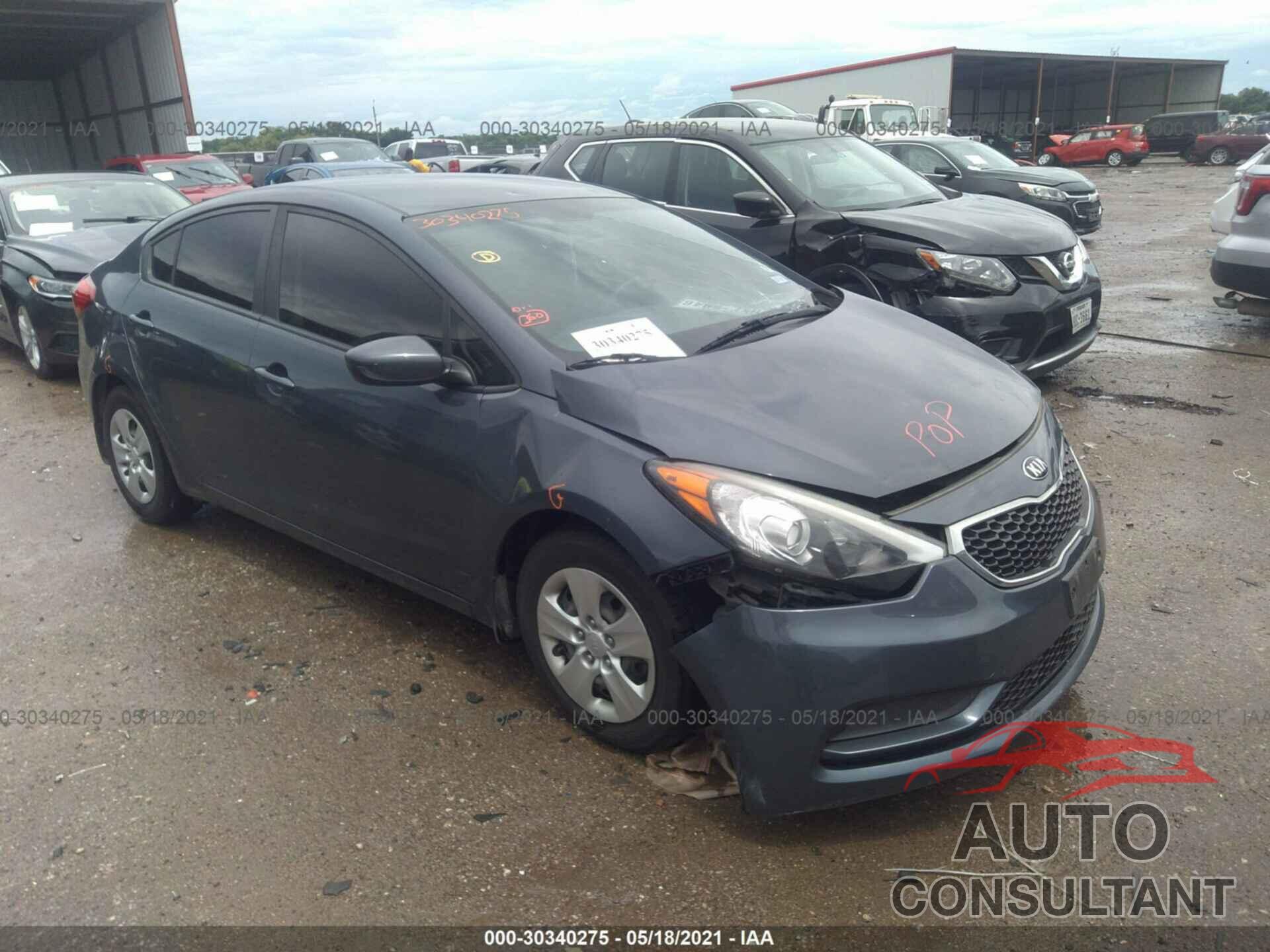 KIA FORTE 2016 - KNAFK4A6XG5593133