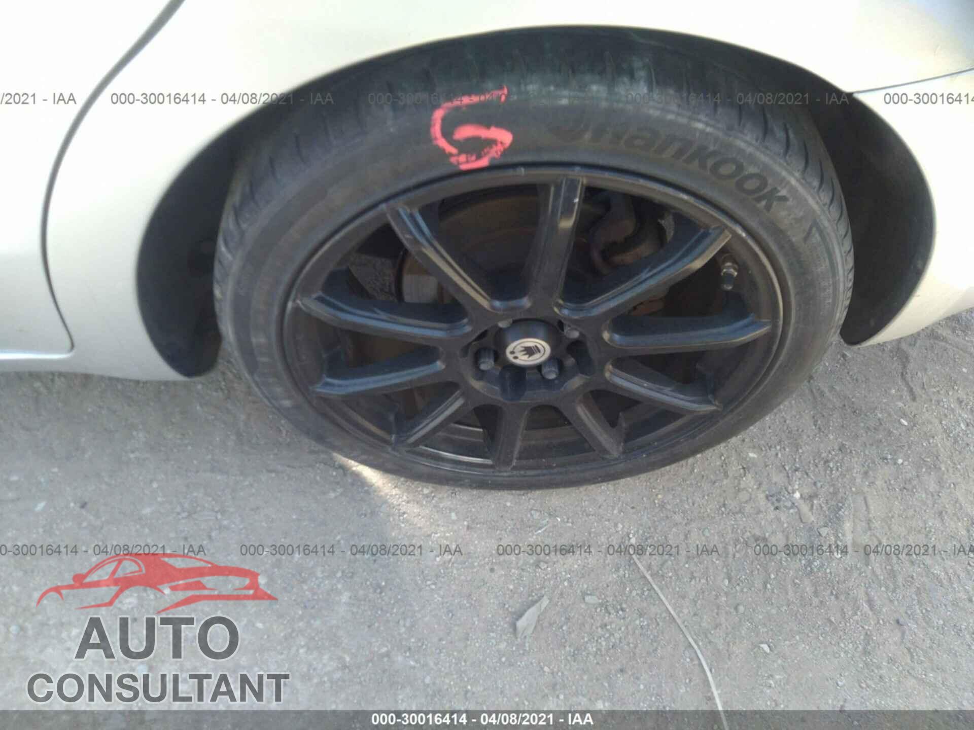 KIA RIO 2017 - KNADM4A37H6043861