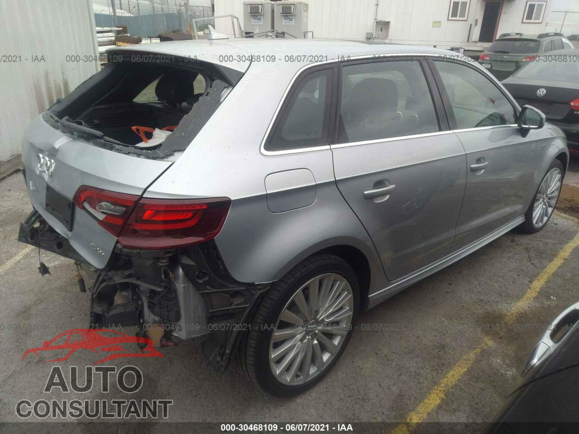 AUDI A3 E-TRON 2016 - WAUTPBFF7GA098462