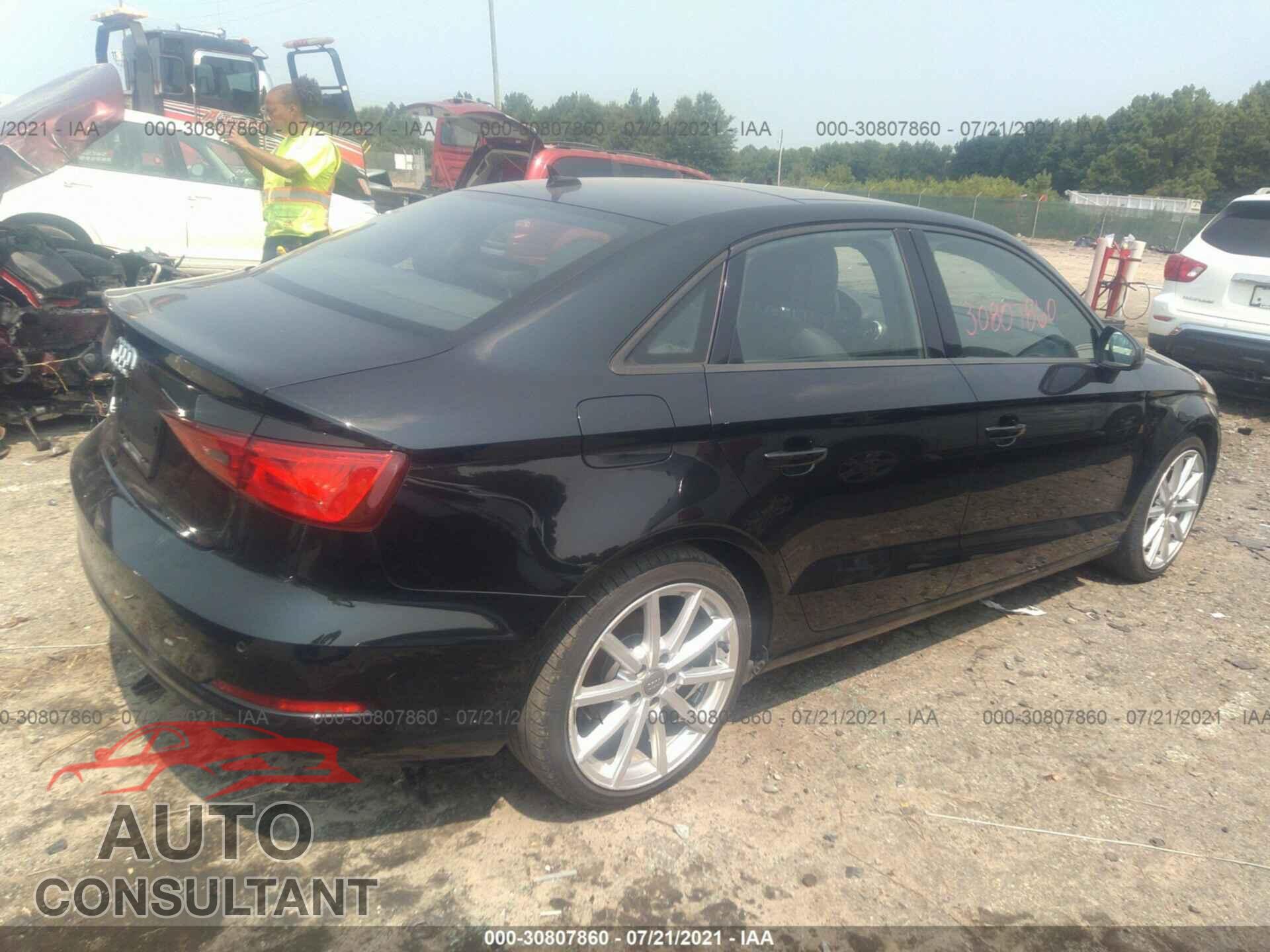AUDI A3 2016 - WAUA7GFF3G1027117