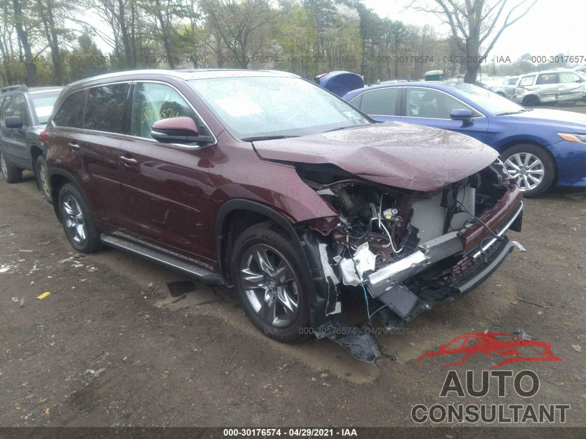 TOYOTA HIGHLANDER 2019 - 5TDDZRFH9KS723838