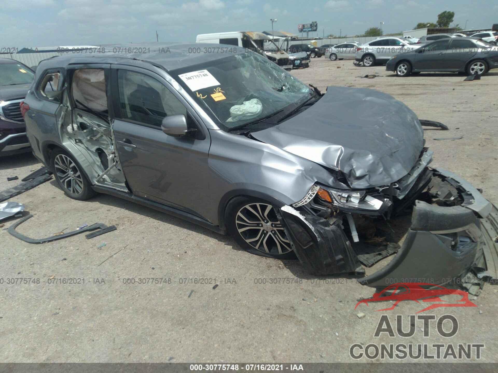 MITSUBISHI OUTLANDER 2018 - JA4AD3A3XJZ017236
