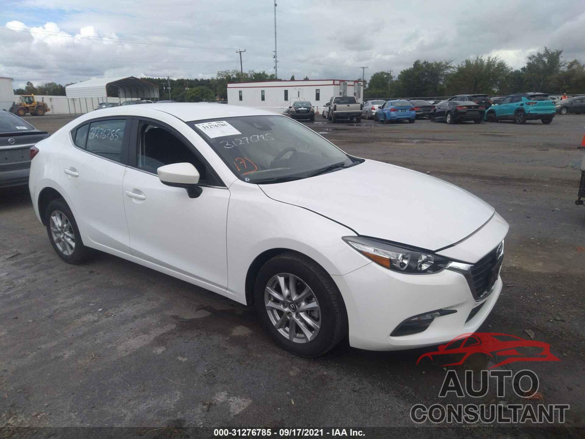MAZDA MAZDA3 4-DOOR 2018 - 3MZBN1U79JM251313