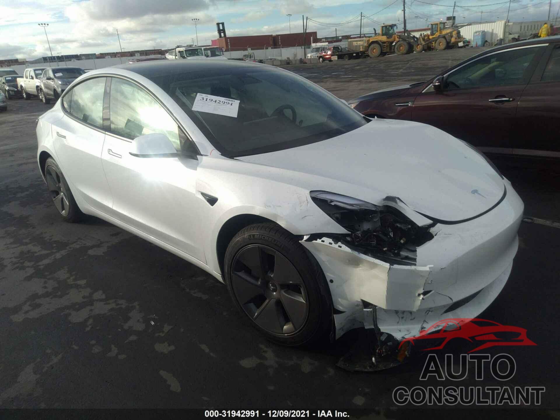 TESLA MODEL 3 2021 - 5YJ3E1EA3MF015928