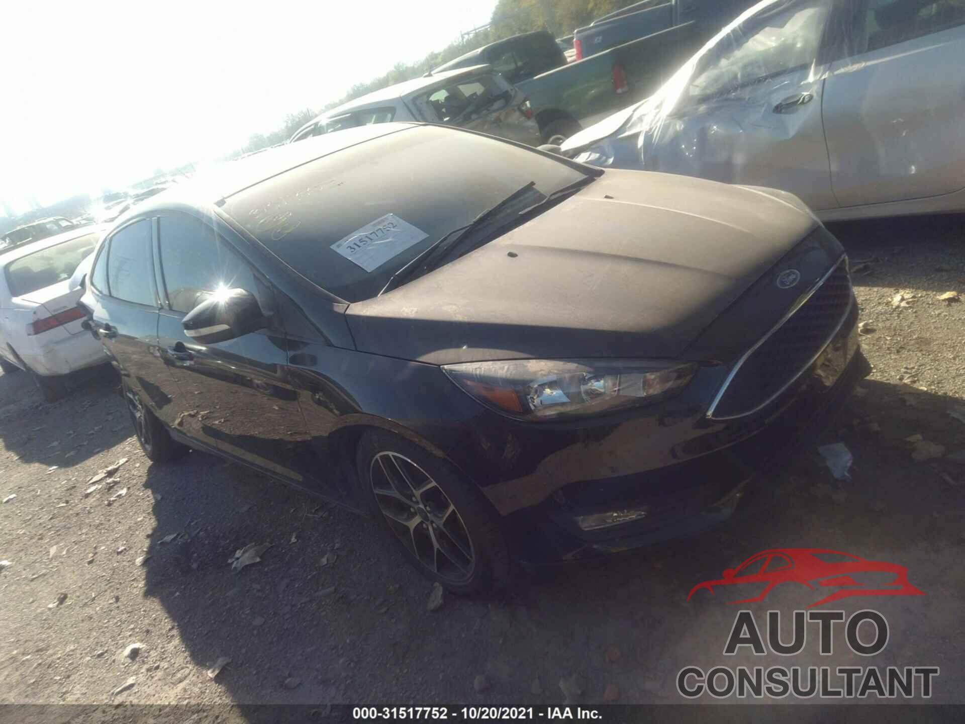 FORD FOCUS 2017 - 1FADP3H26HL243896
