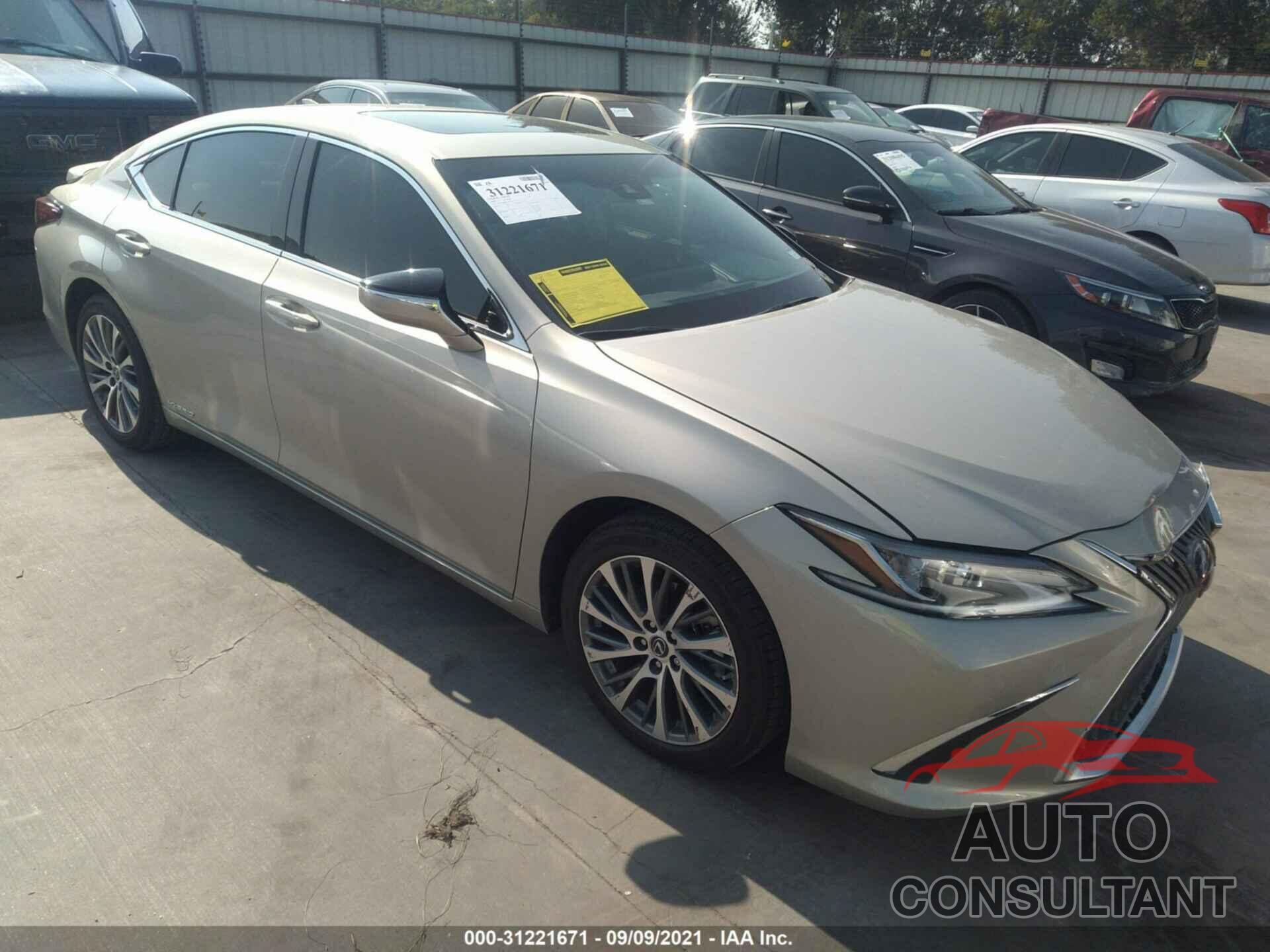 LEXUS ES 2020 - 58AD21B11LU011730