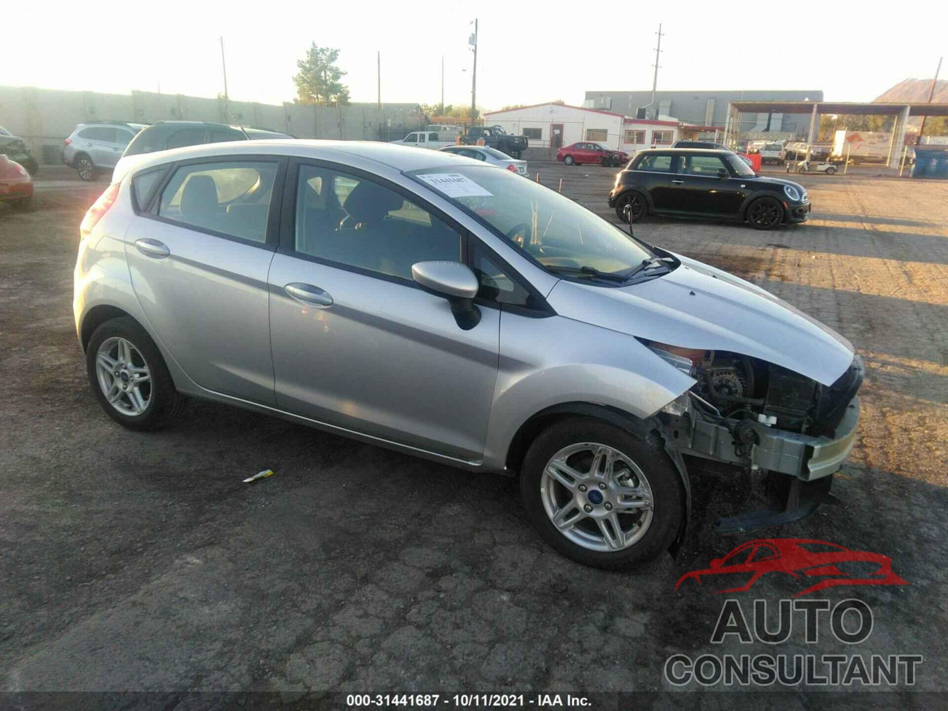 FORD FIESTA 2018 - 3FADP4EJ4JM147190