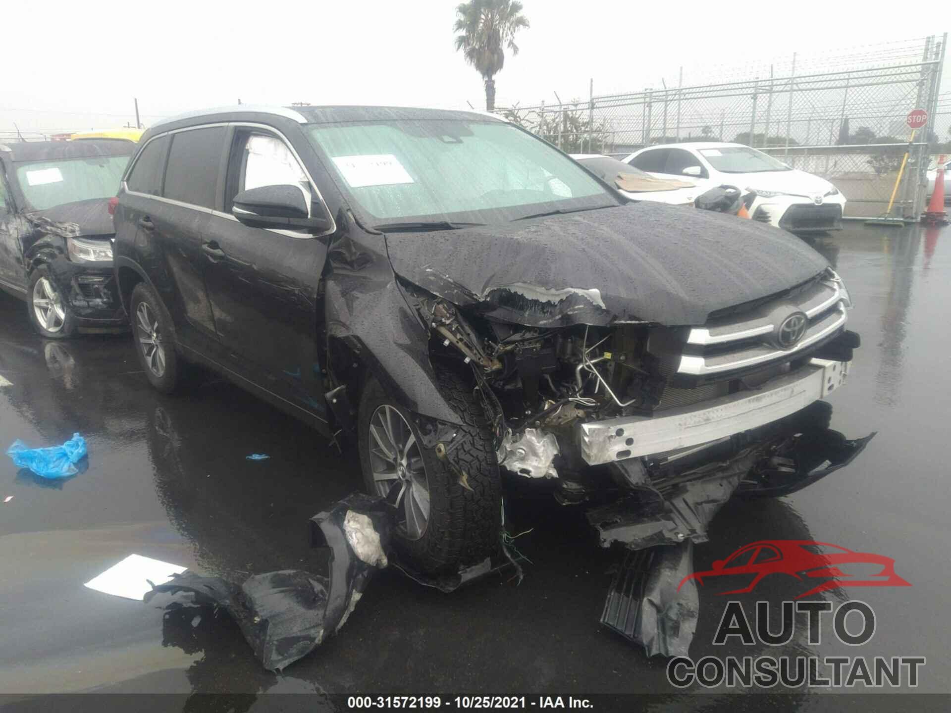 TOYOTA HIGHLANDER 2018 - 5TDKZRFH2JS542067