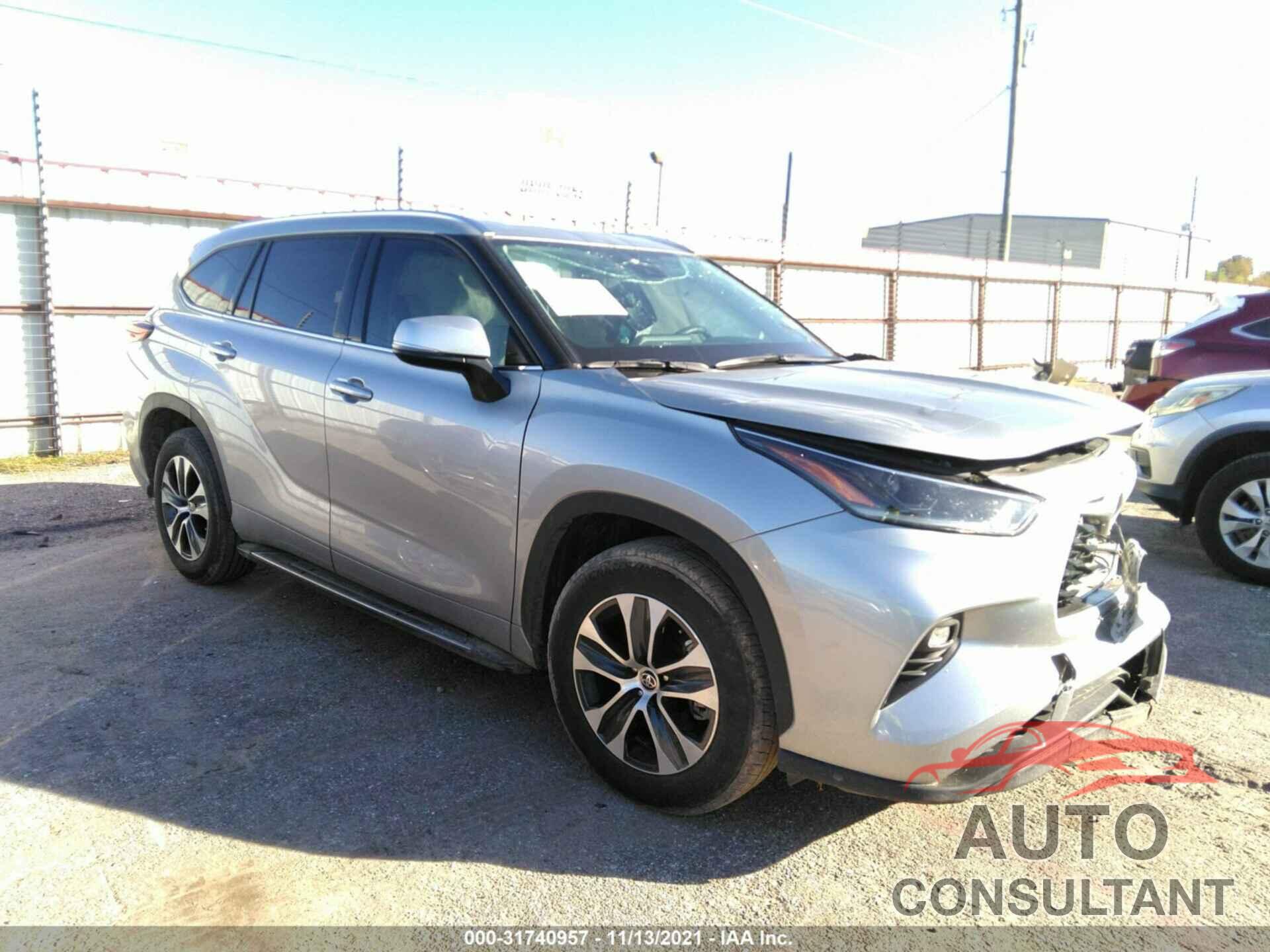 TOYOTA HIGHLANDER 2021 - 5TDGZRAH0MS058755