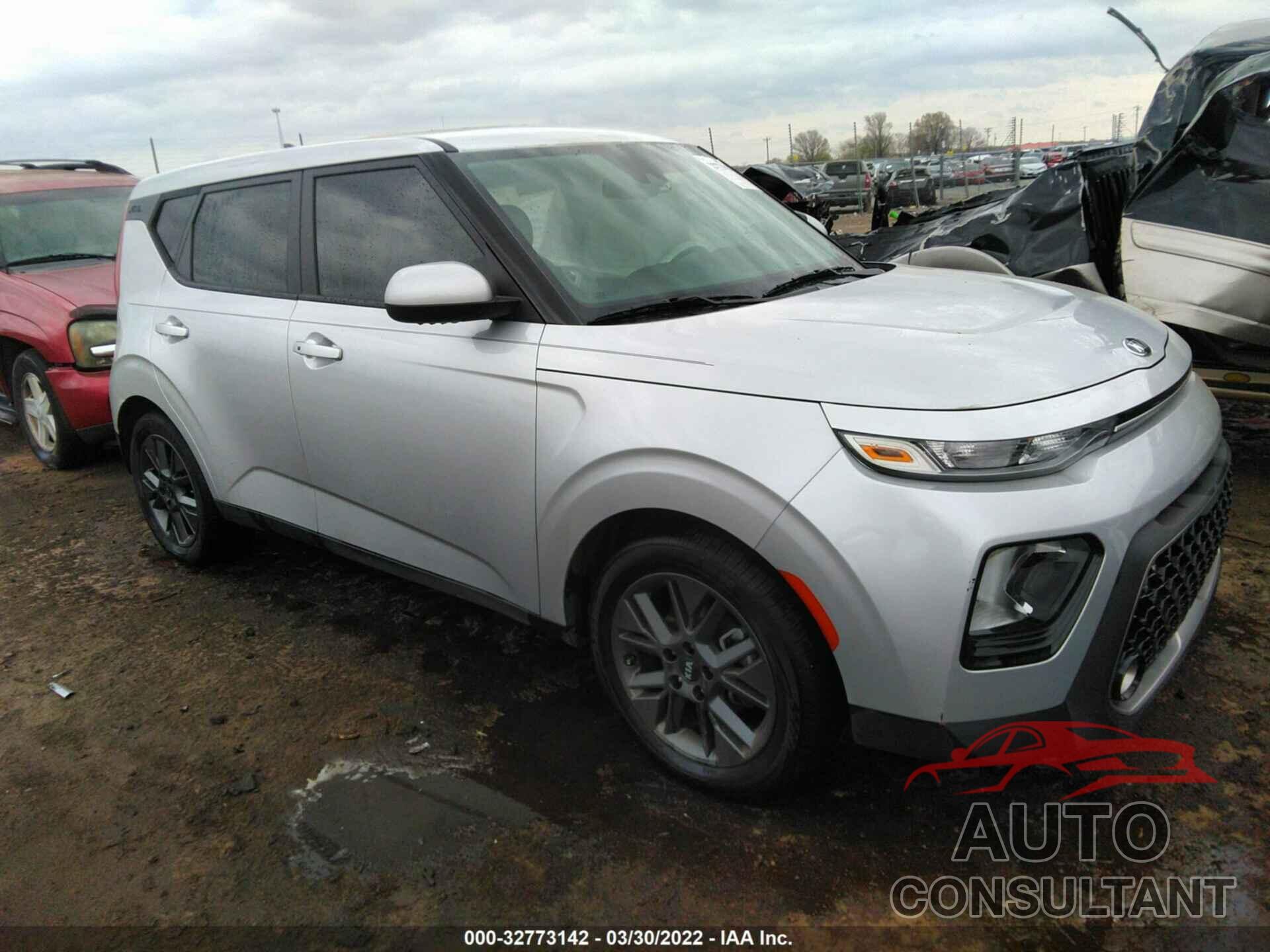 KIA SOUL 2021 - KNDJ33AU6M7737876