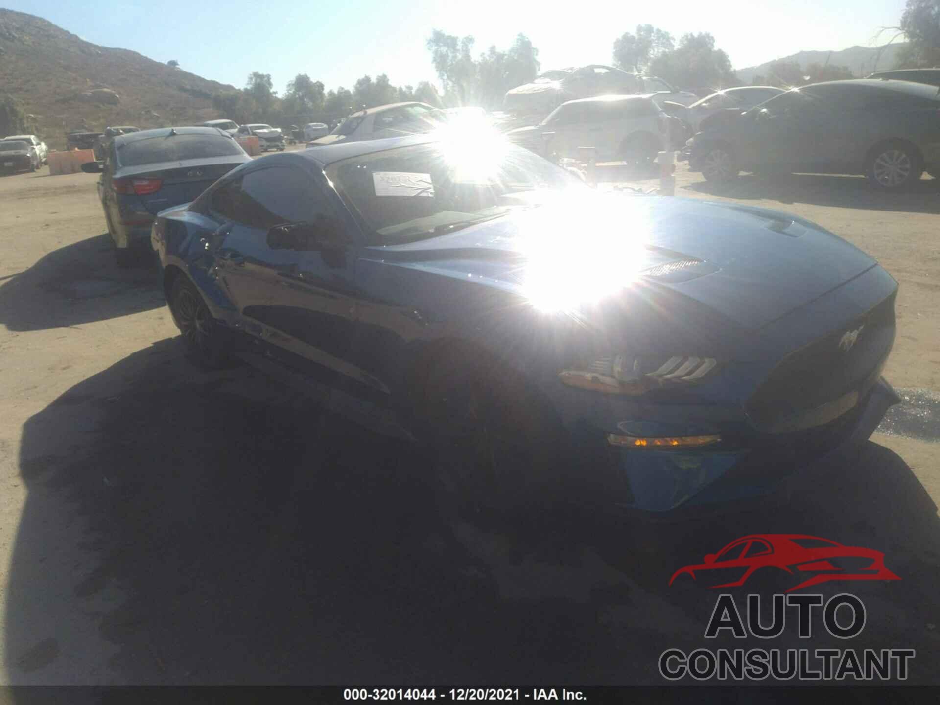 FORD MUSTANG 2018 - 1FA6P8TH2J5176516
