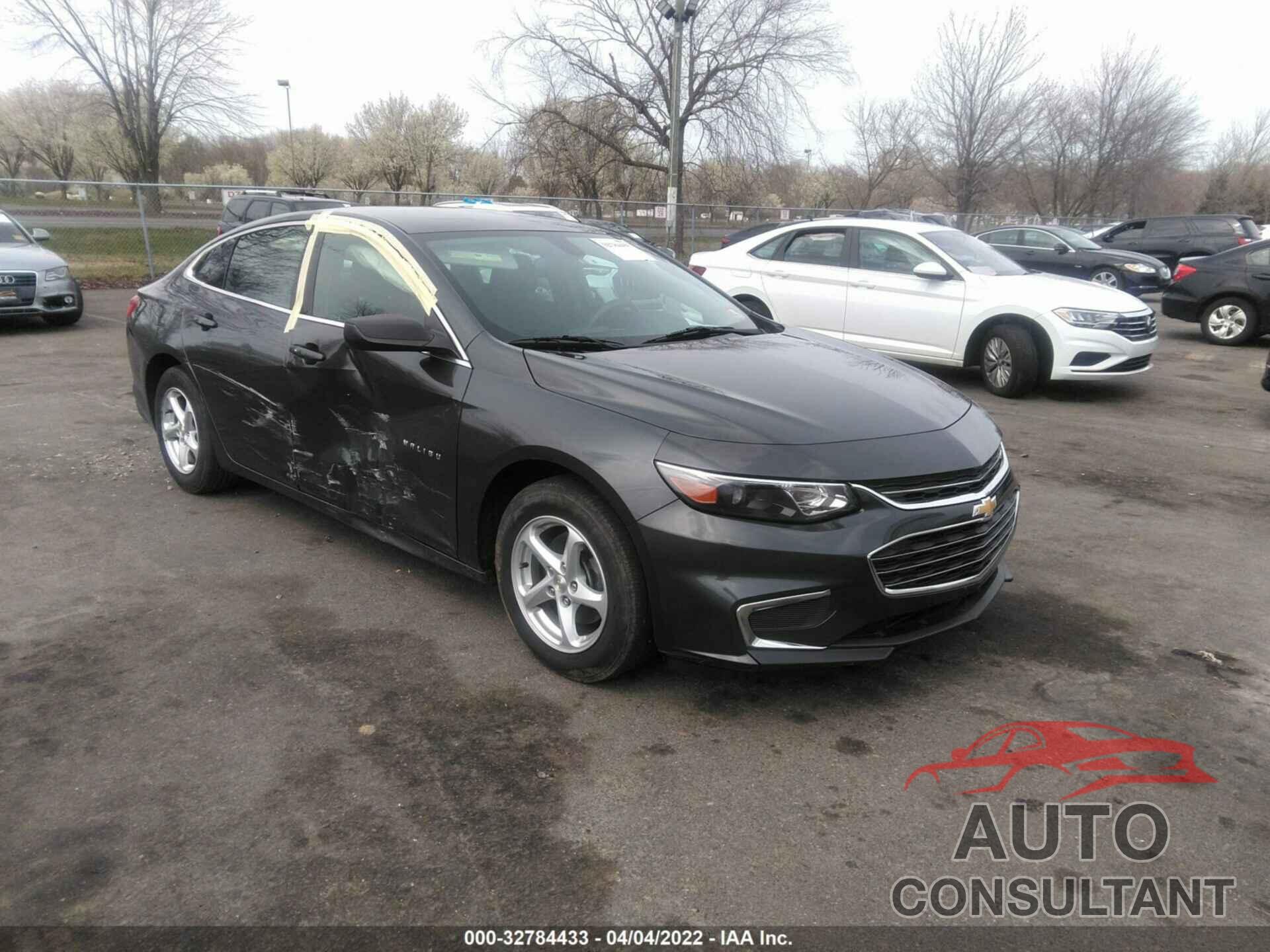 CHEVROLET MALIBU 2017 - 1G1ZB5ST8HF200101