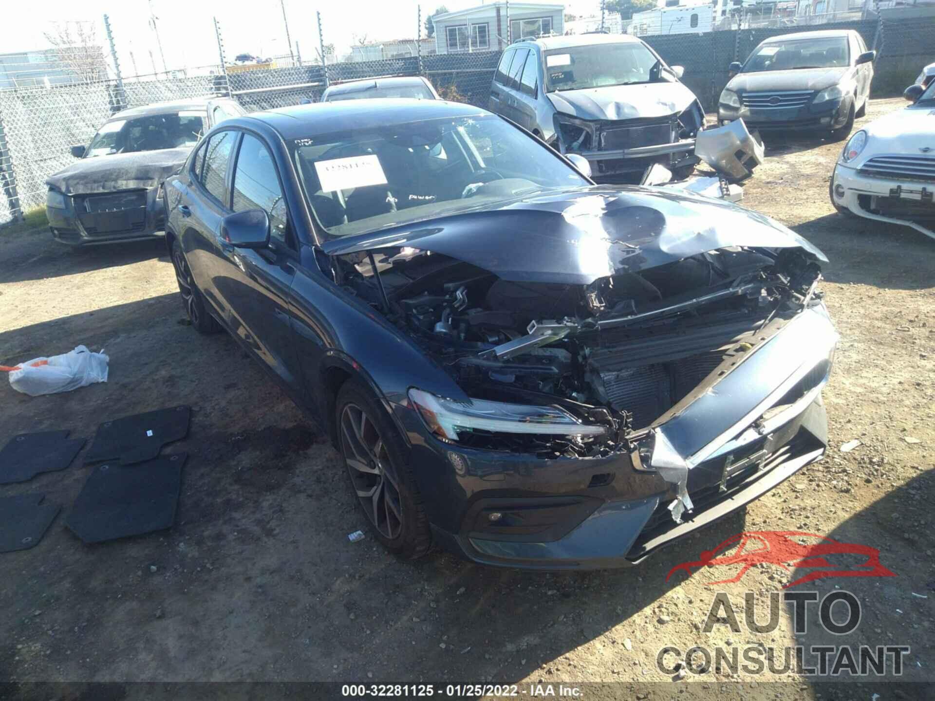 VOLVO S60 2020 - 7JRA22TK4LG073229