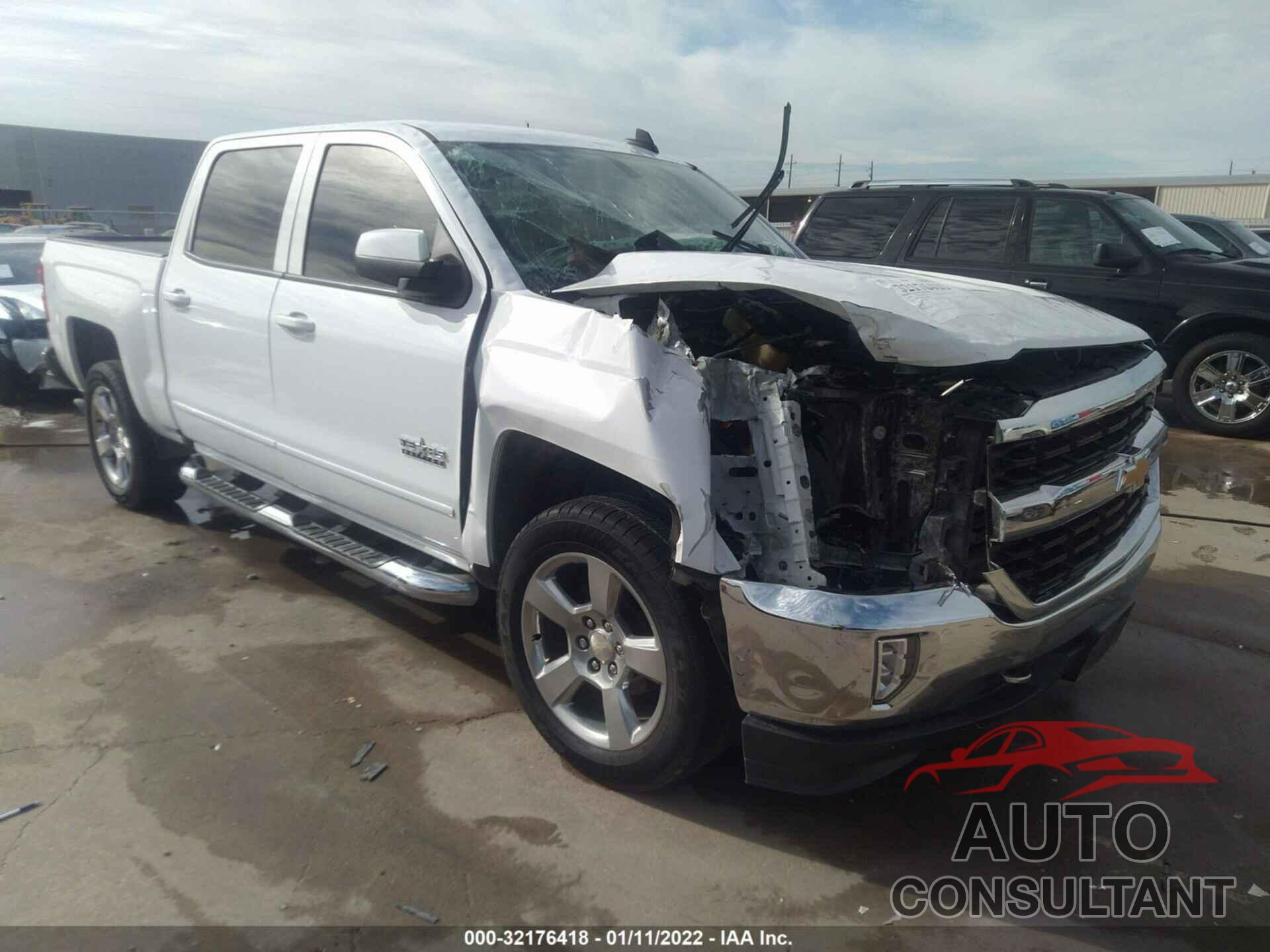 CHEVROLET SILVERADO 1500 2018 - 3GCPCREC1JG408372