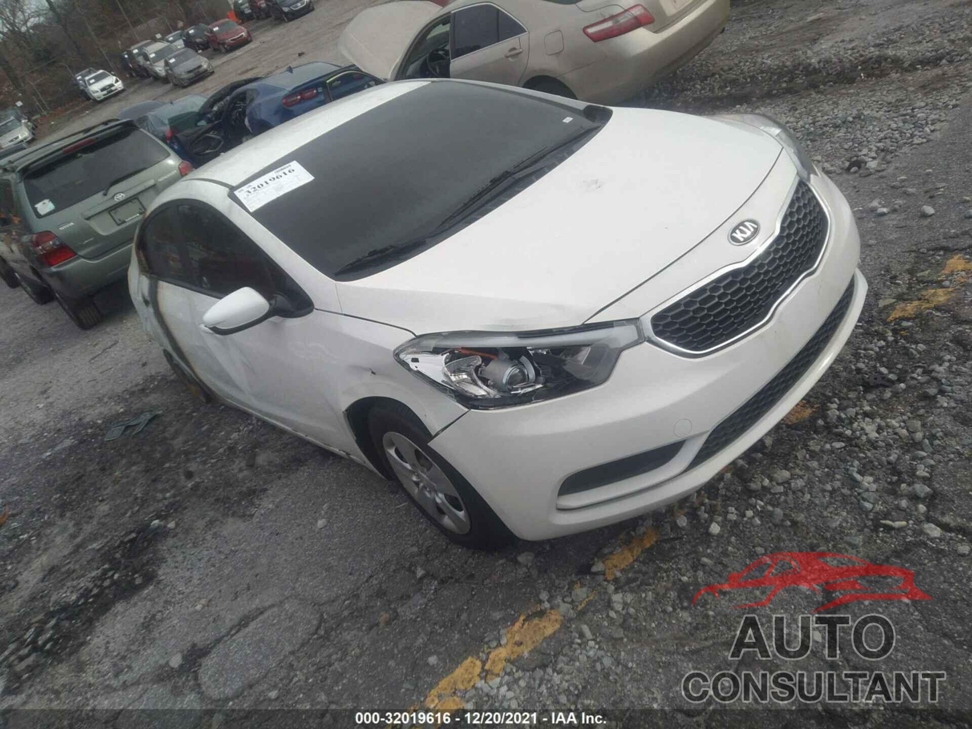 KIA FORTE 2016 - KNAFK4A69G5605045