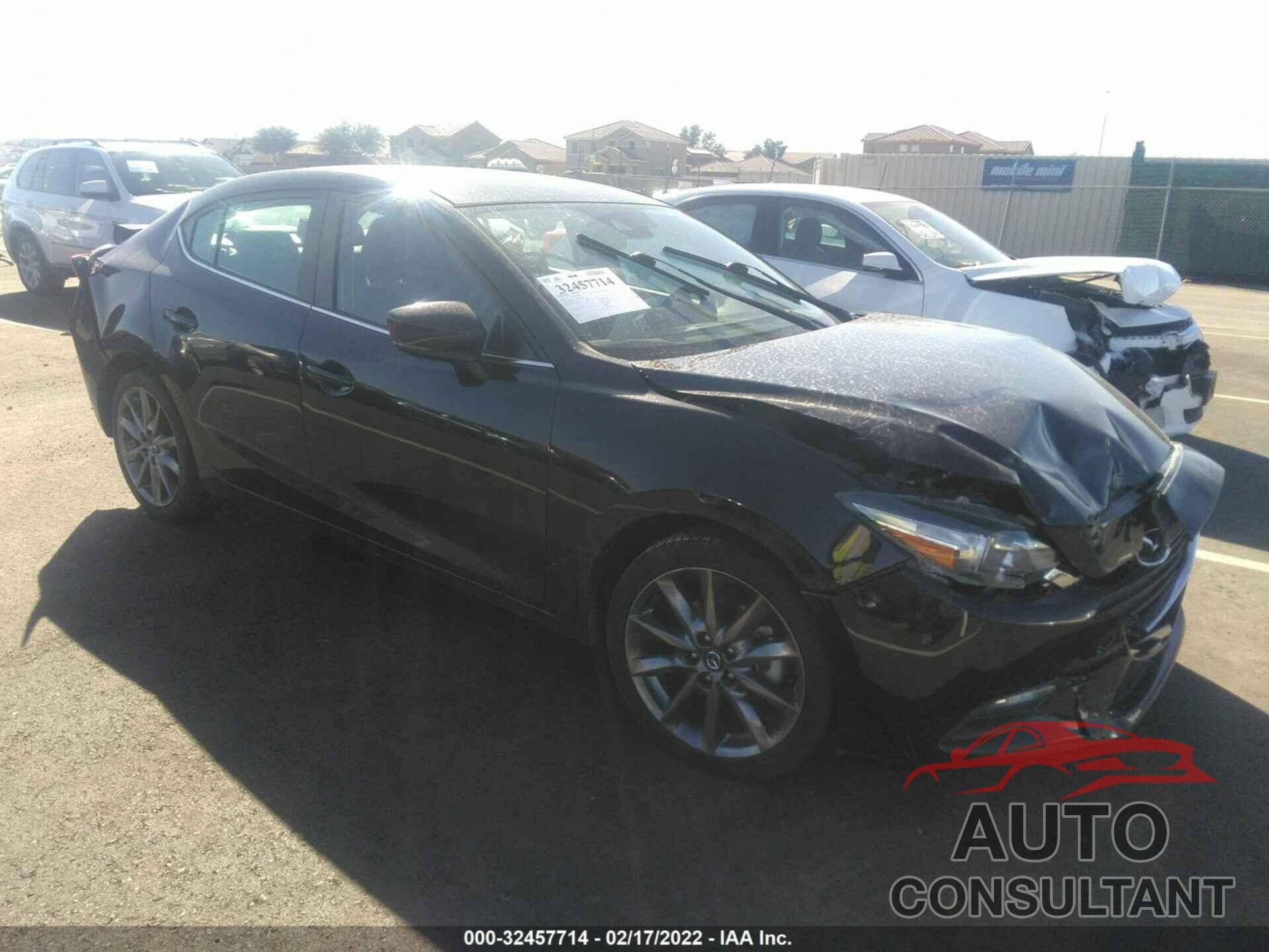 MAZDA MAZDA3 4-DOOR 2018 - 3MZBN1V35JM165069