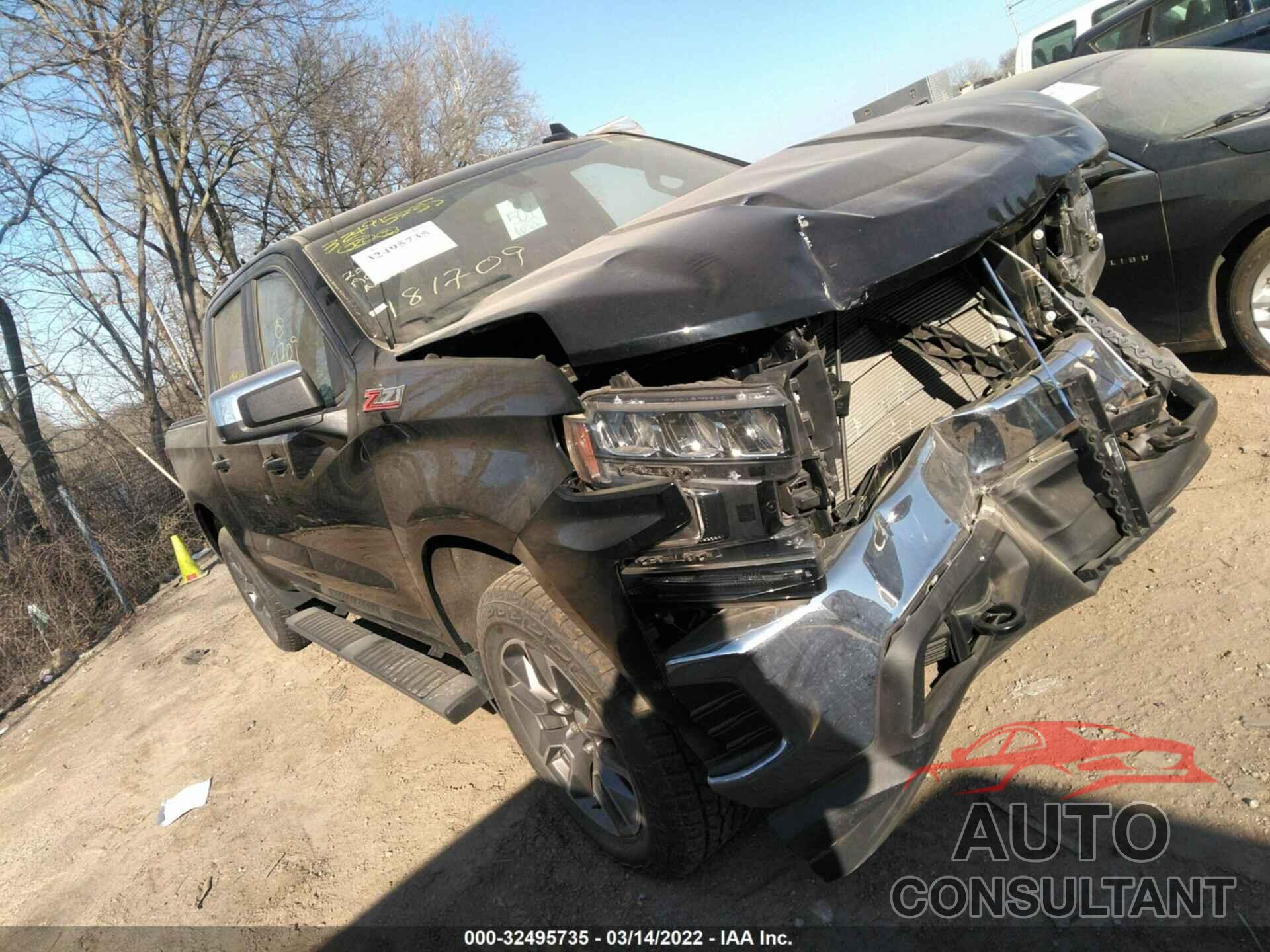 CHEVROLET SILVERADO 1500 2021 - 1GCUYDED7MZ181709