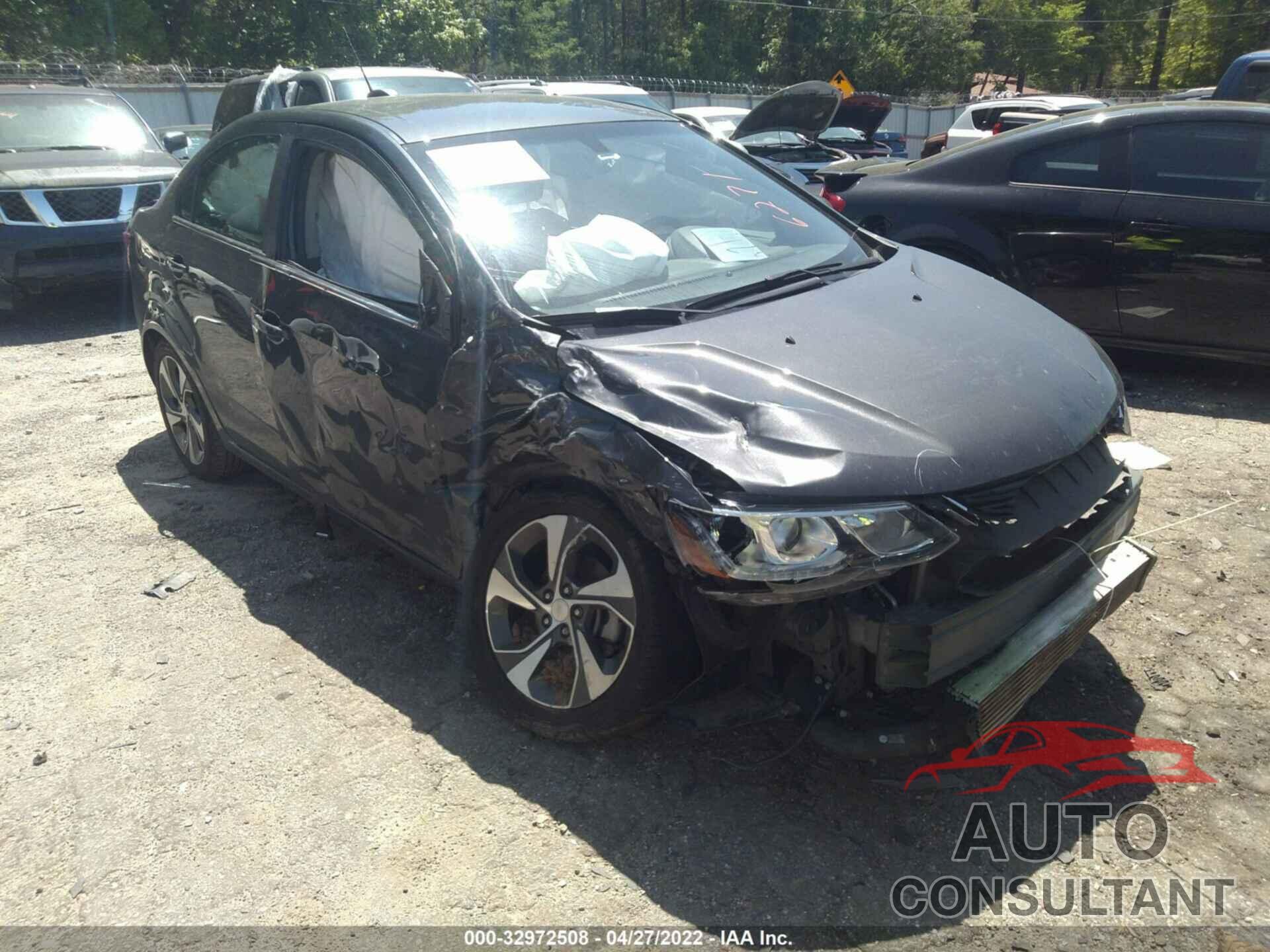 CHEVROLET SONIC 2019 - 1G1JF5SB8K4126271