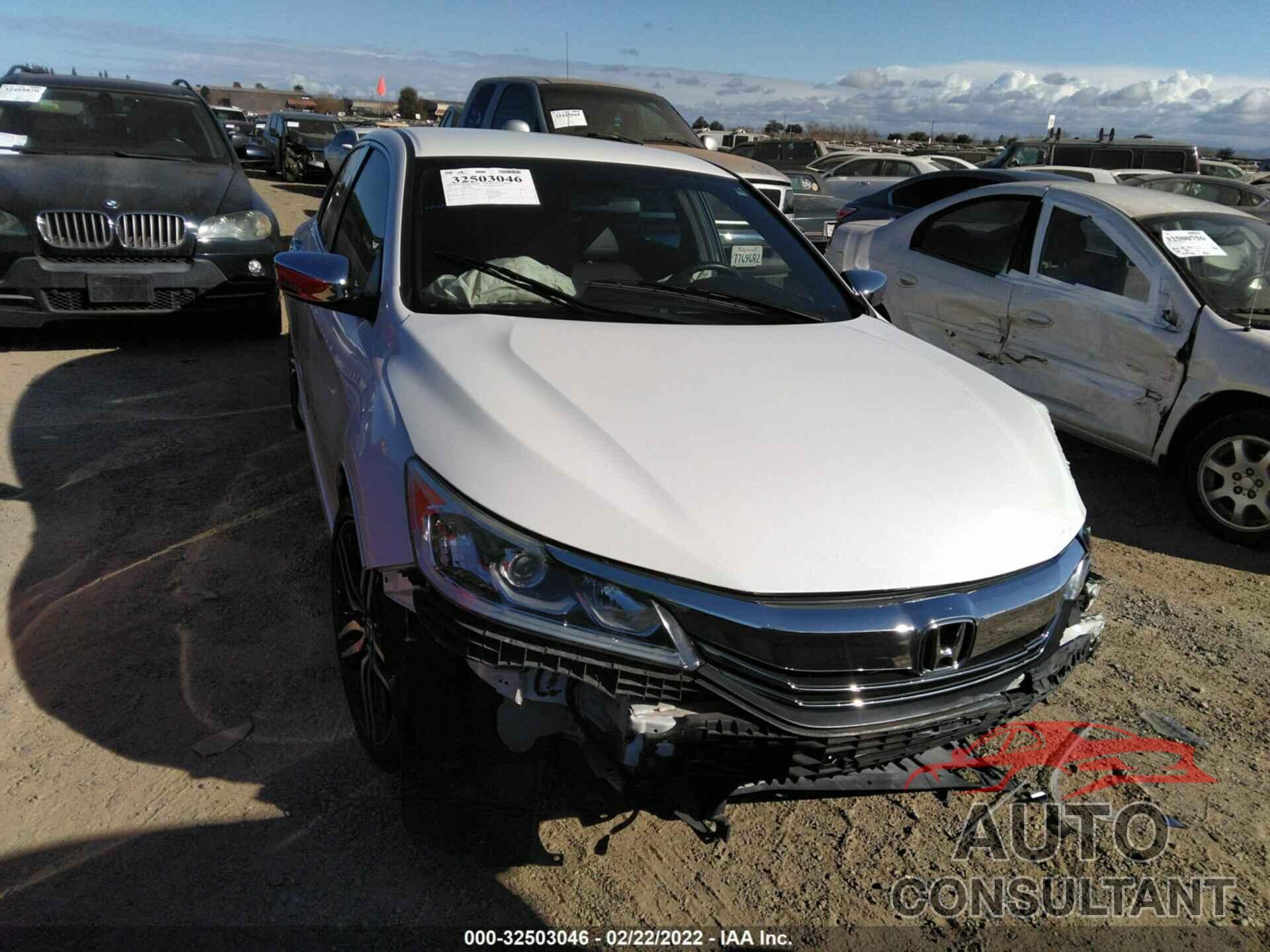 HONDA ACCORD SEDAN 2017 - 1HGCR2F52HA106846