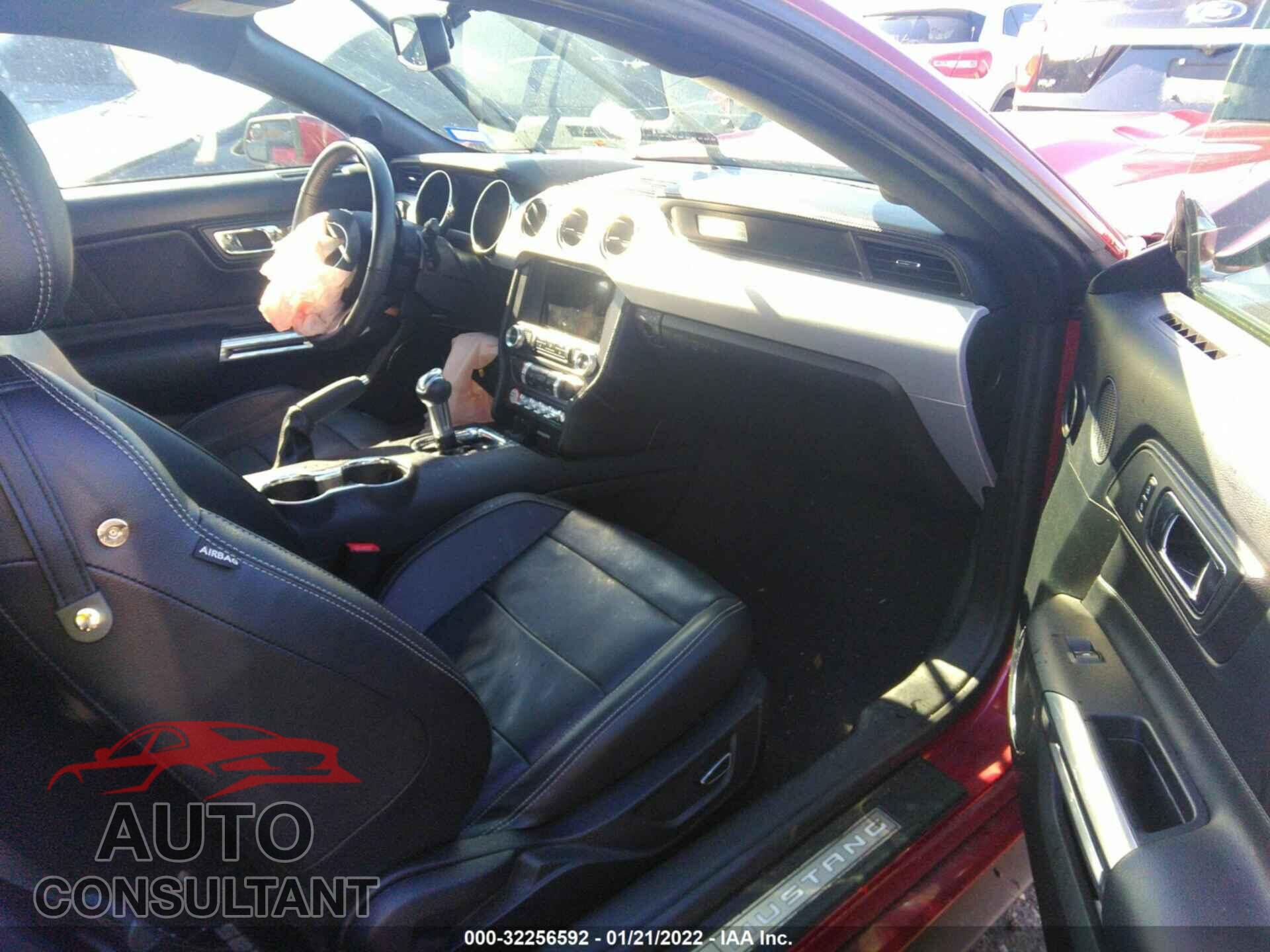 FORD MUSTANG 2017 - 1FA6P8TH8H5290790