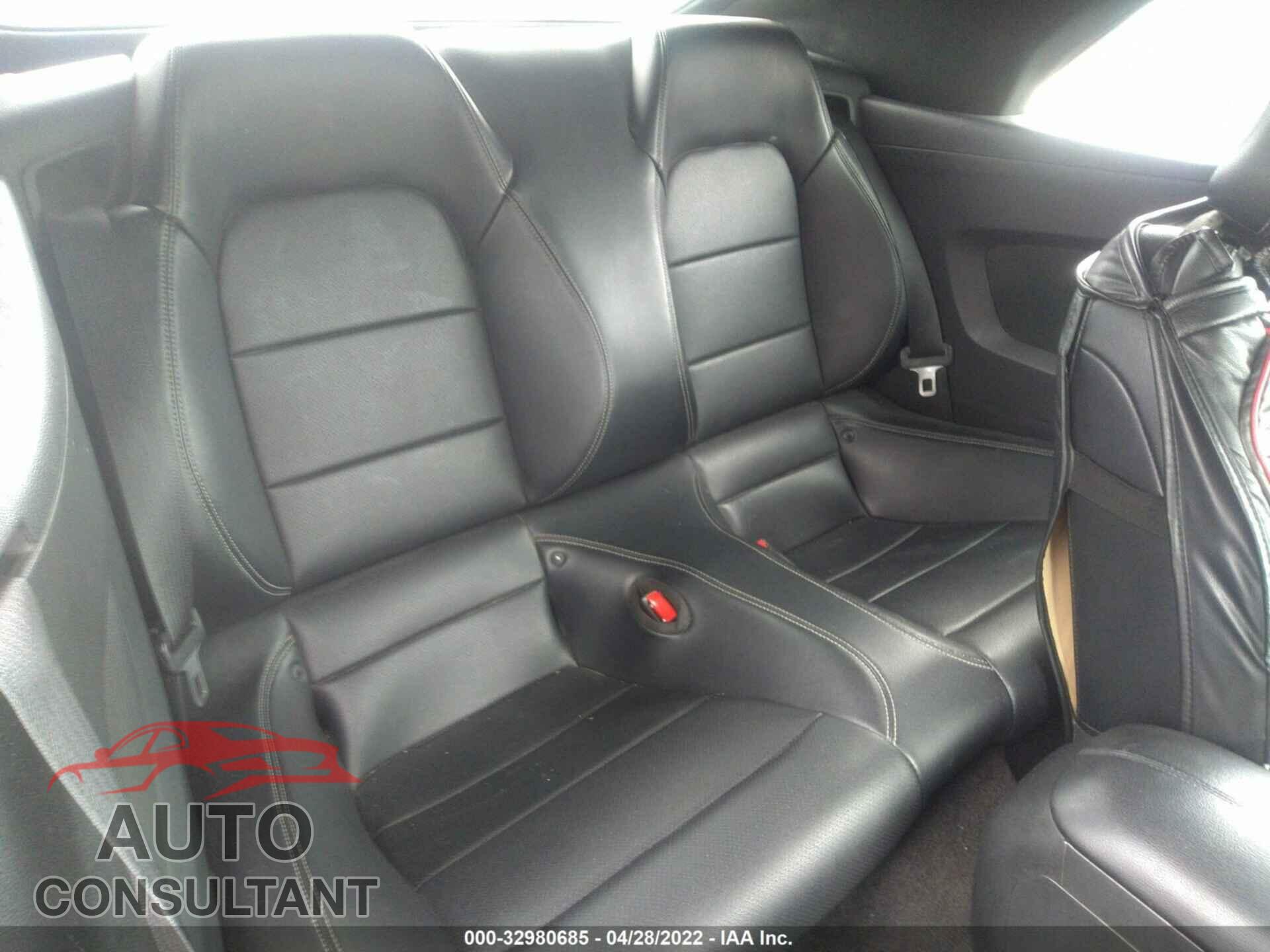 FORD MUSTANG 2016 - 1FATP8UH0G5307405