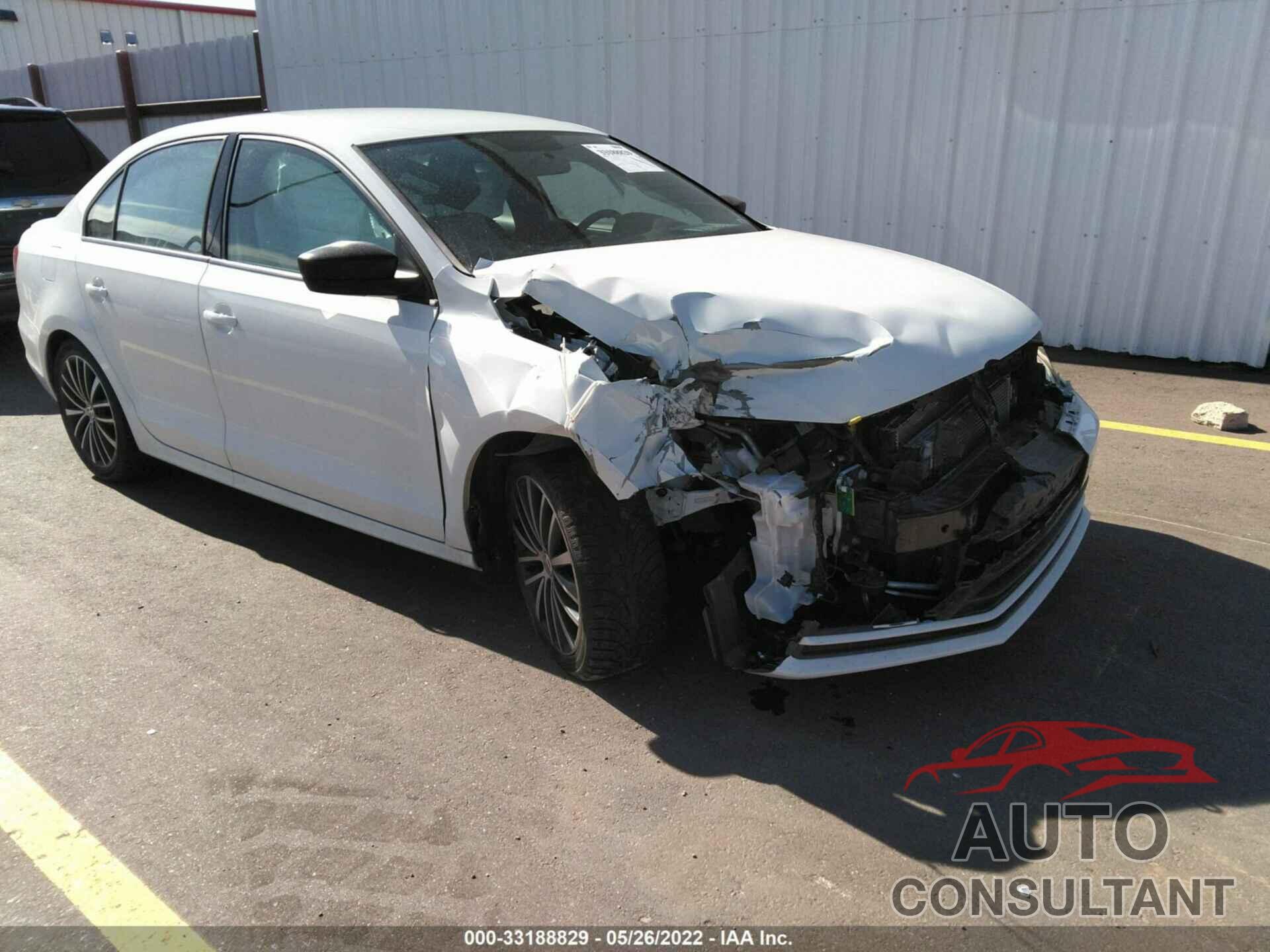 VOLKSWAGEN JETTA 2017 - 3VWD17AJ6HM306947