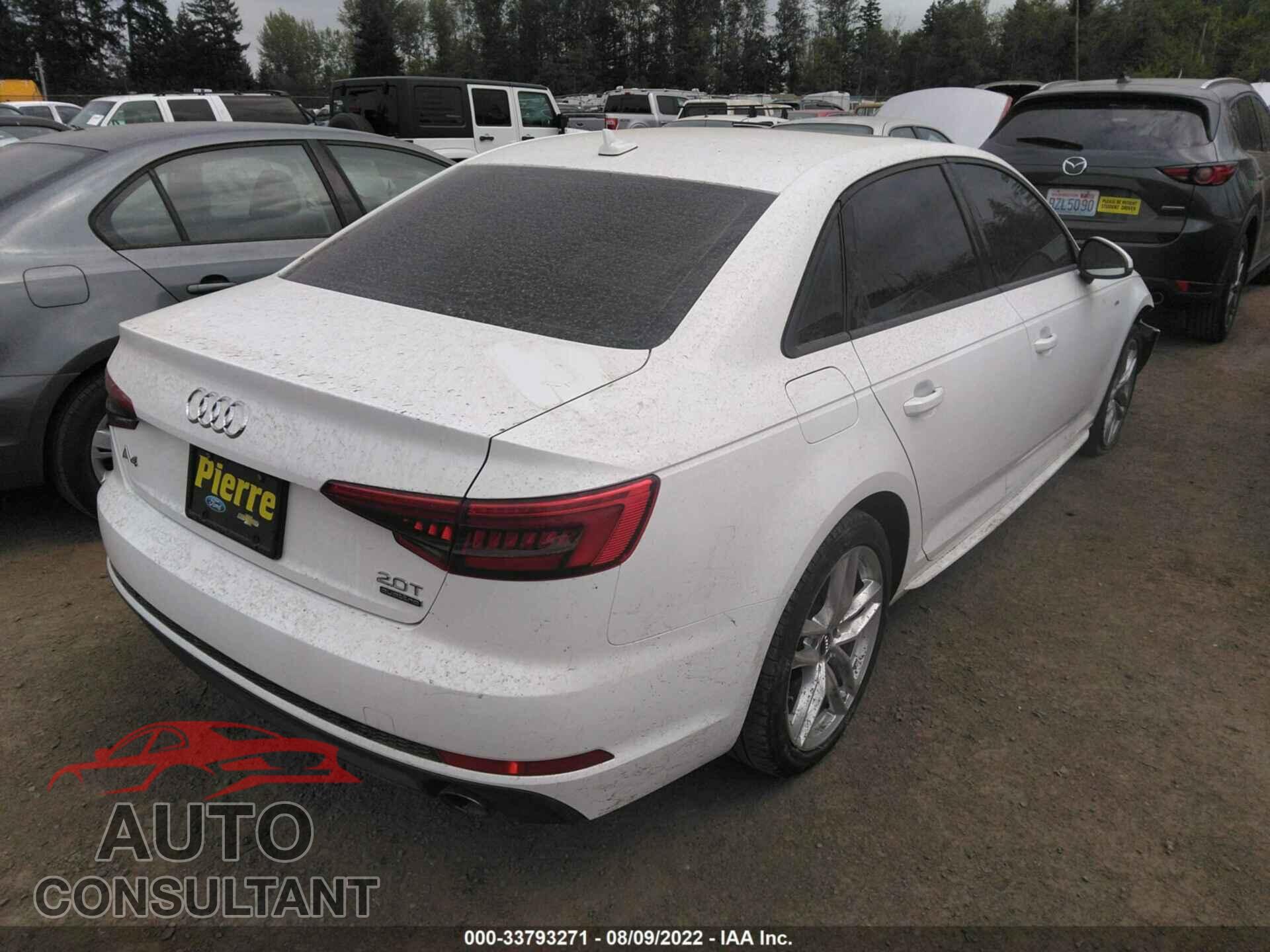 AUDI A4 2017 - WAUDNAF42HN054432