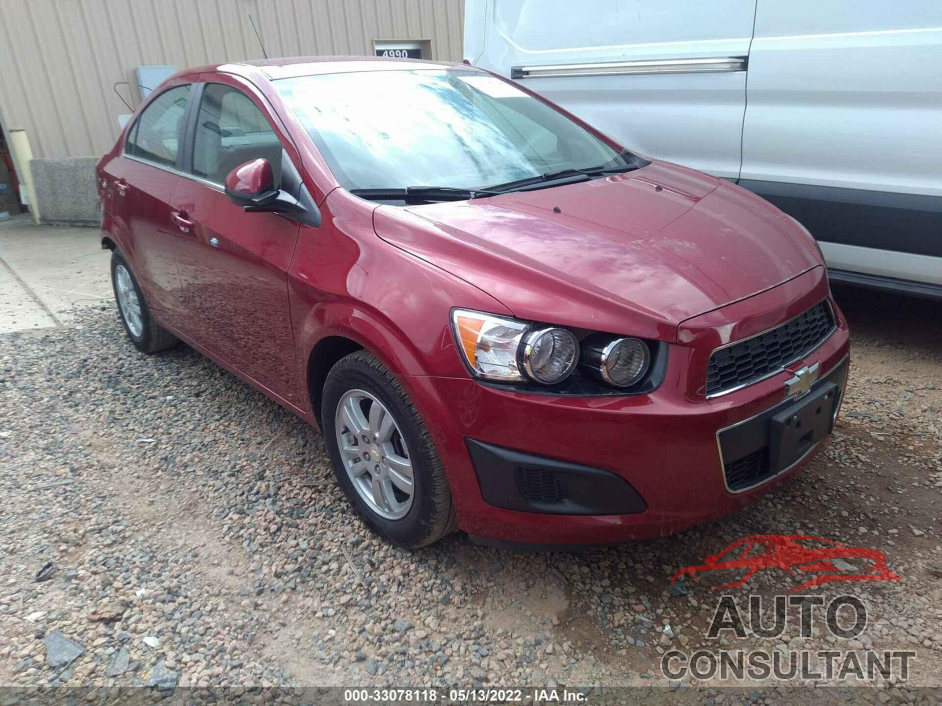 CHEVROLET SONIC 2016 - 1G1JC5SH2G4180170