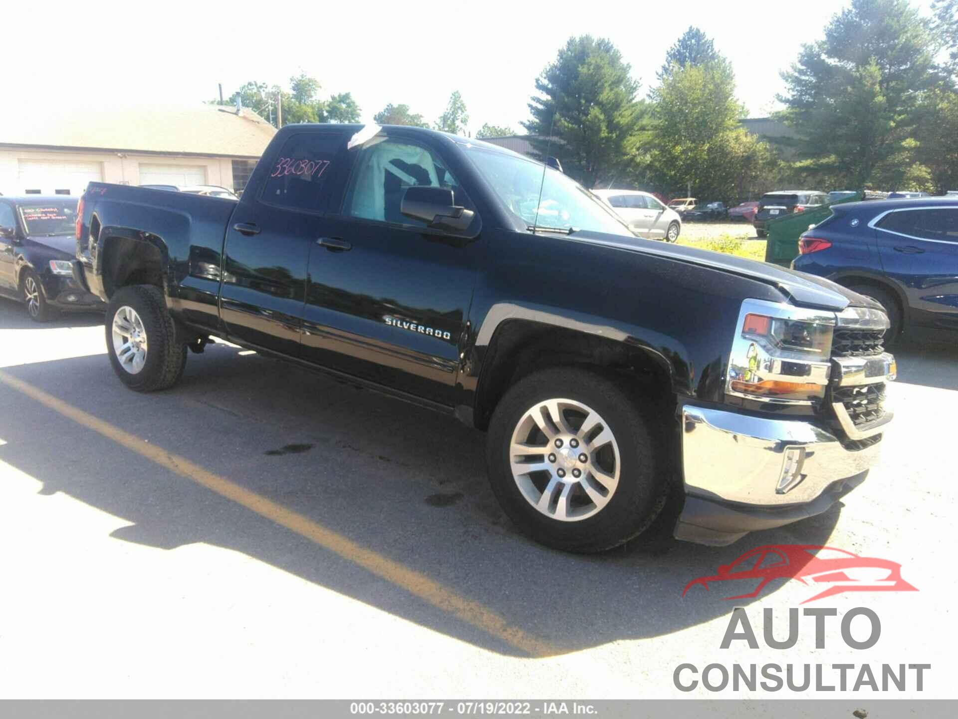 CHEVROLET SILVERADO 1500 2018 - 1GCVKREC3JZ162712