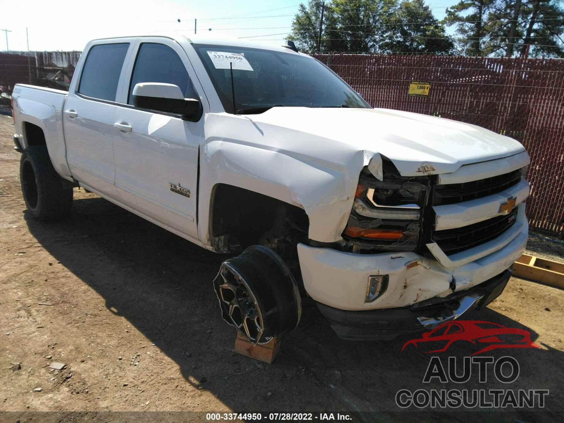 CHEVROLET SILVERADO 1500 2018 - 3GCUKREC4JG275306