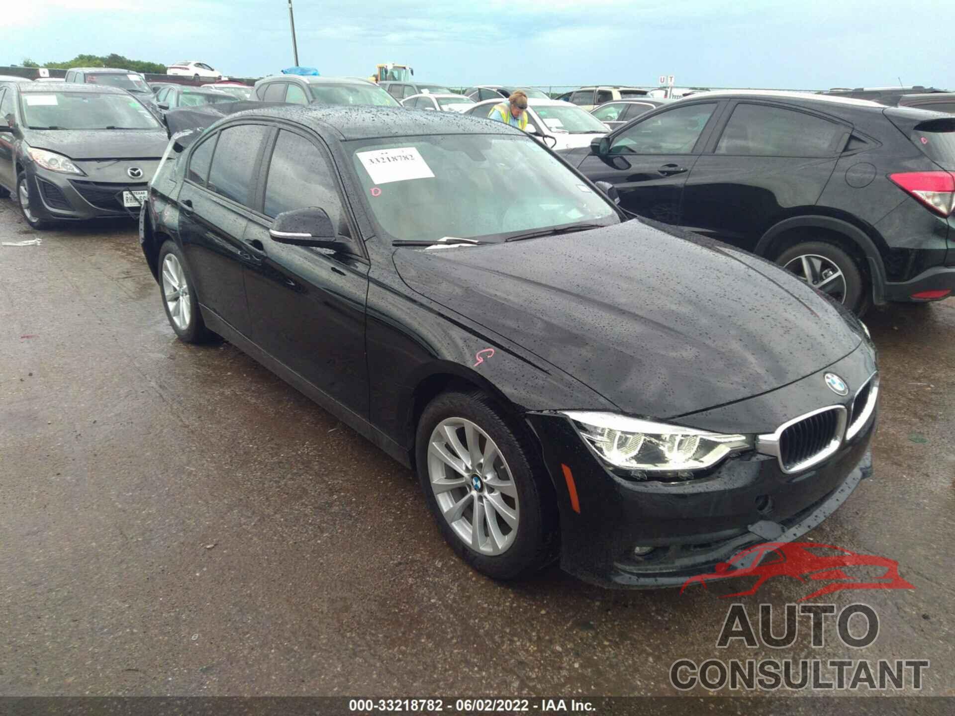 BMW 3 SERIES 2018 - WBA8A9C56JAH12391