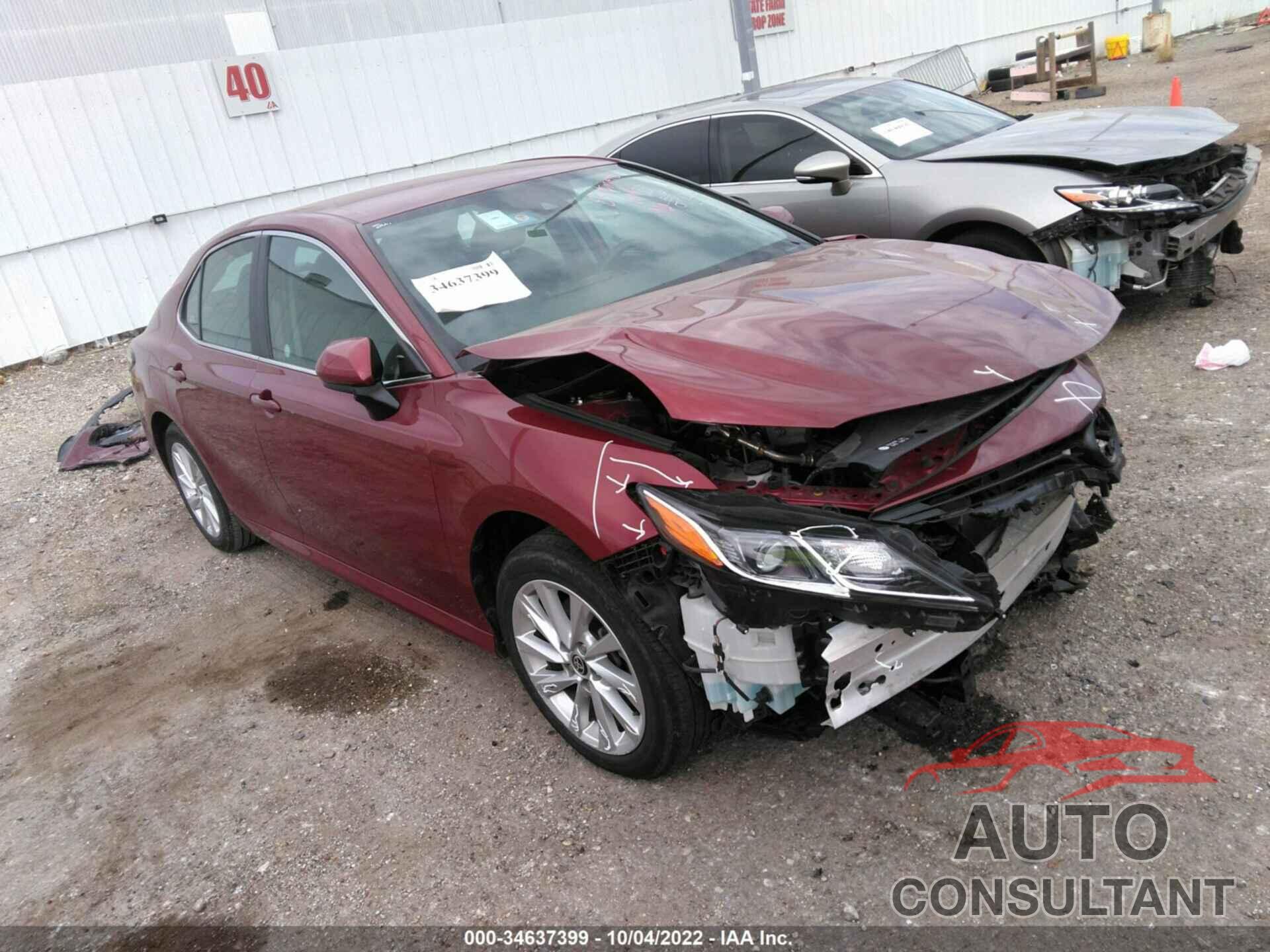 TOYOTA CAMRY 2021 - 4T1C11AK3MU440109