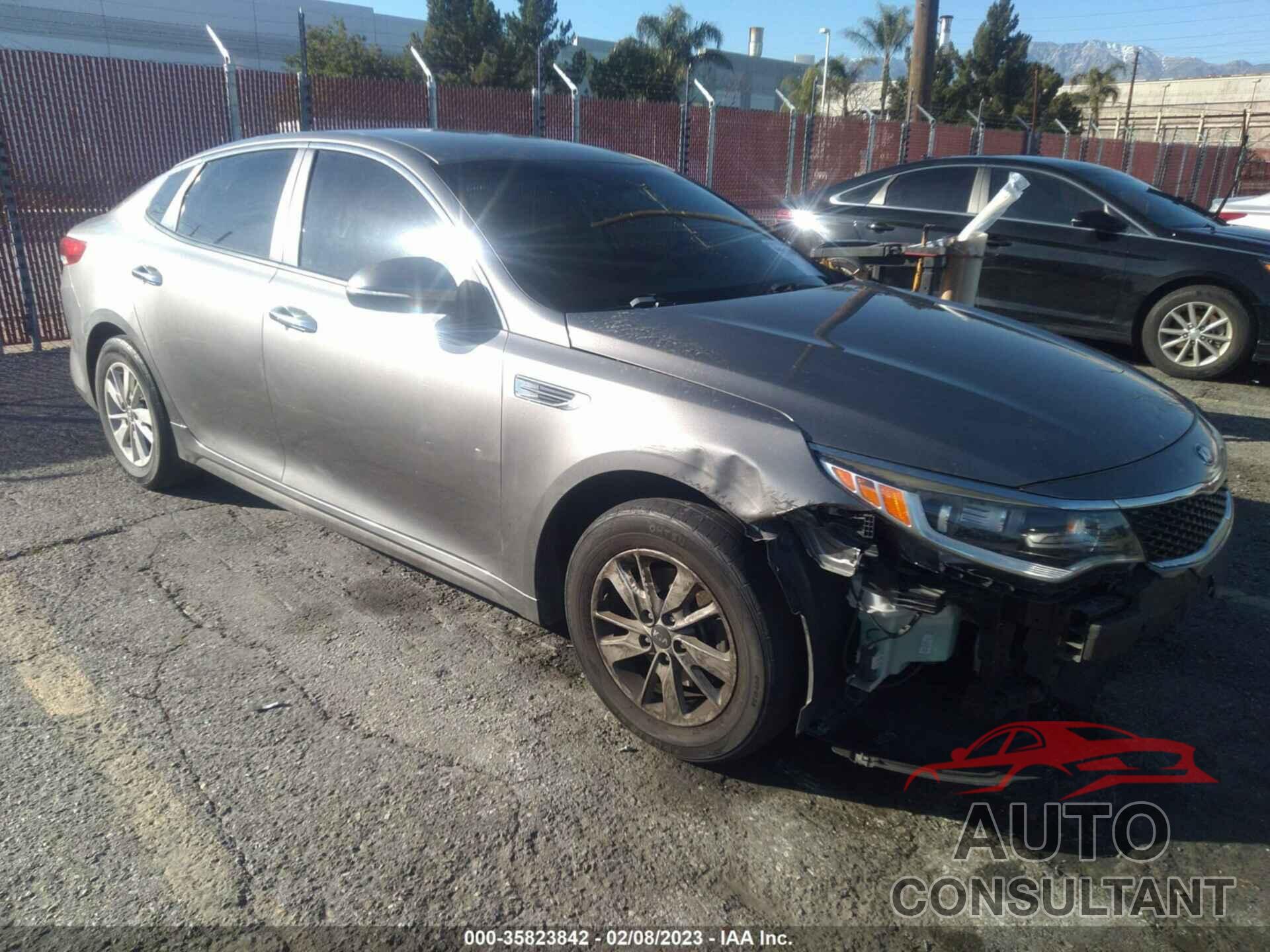 KIA OPTIMA 2018 - 5XXGT4L39JG230607