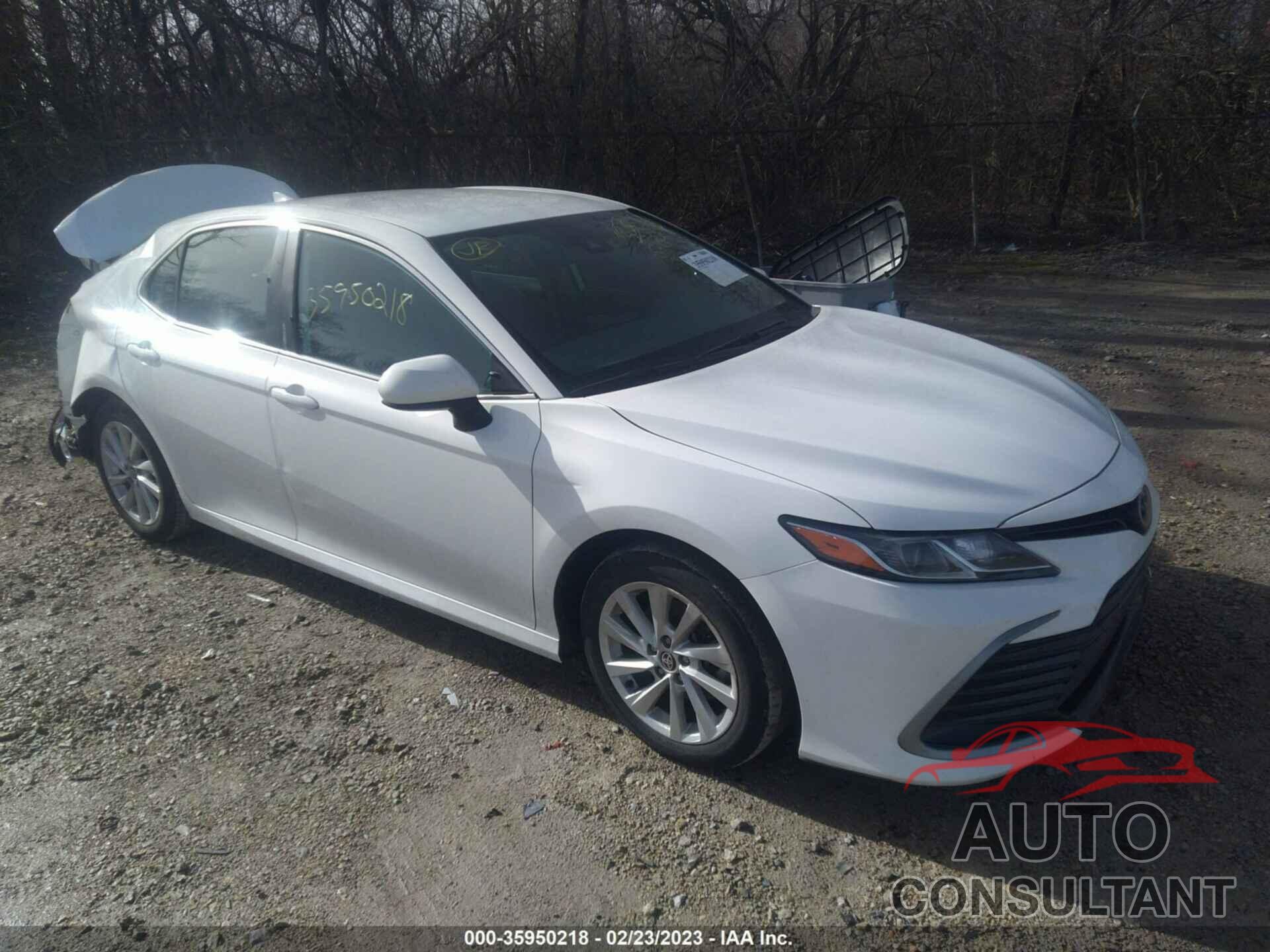 TOYOTA CAMRY 2021 - 4T1C11AK6MU418556