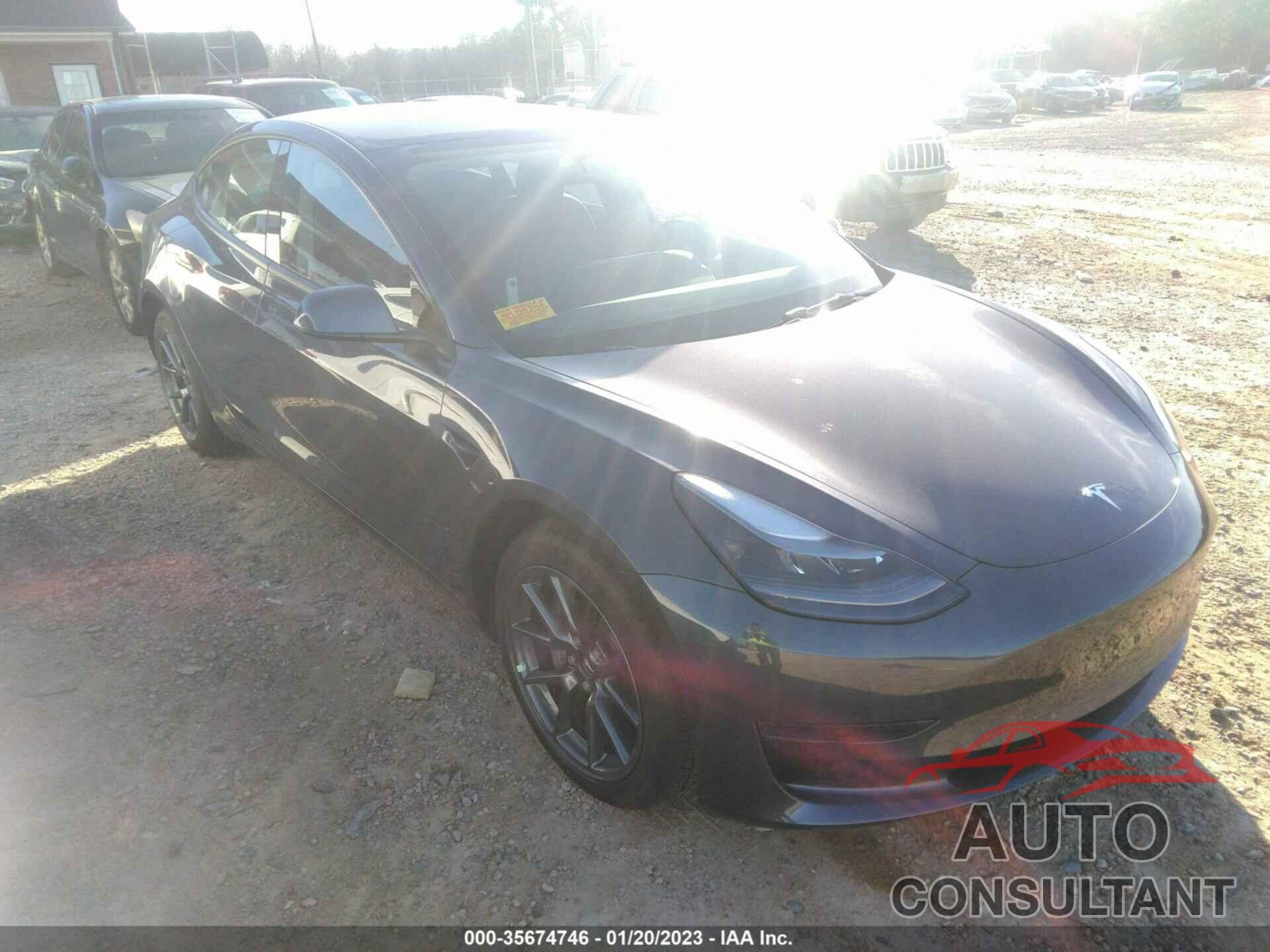 TESLA MODEL 3 2022 - 5YJ3E1EA7NF331933