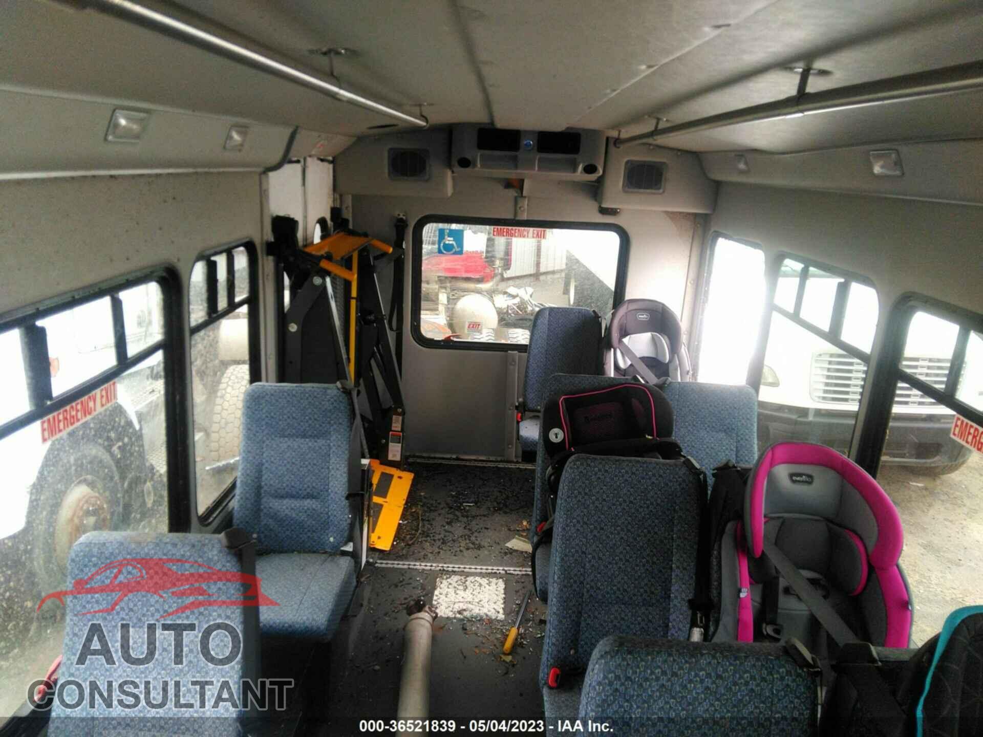 FORD E-SERIES CUTAWAY 2018 - 1FDEE3FS3JDC20997