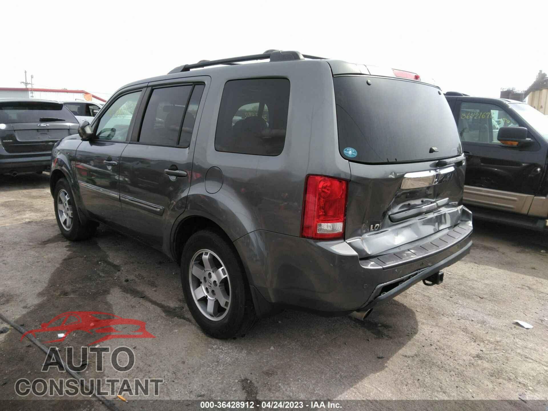 HONDA PILOT 2011 - 5FNYF3H96BB031313