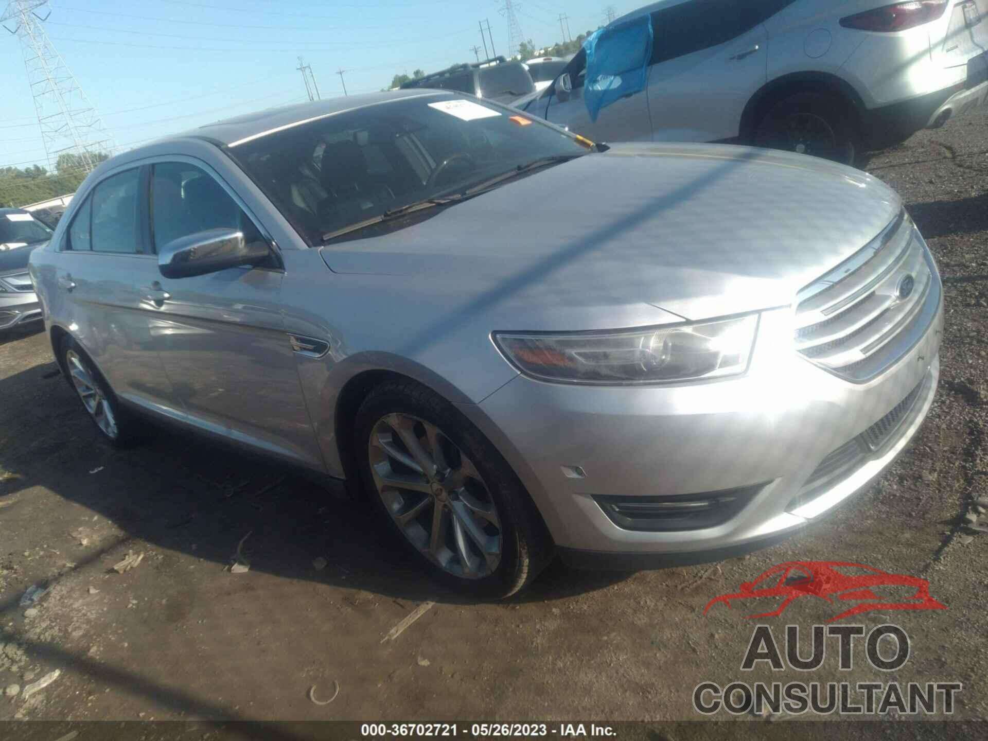 FORD TAURUS 2015 - 1FAHP2J81FG118191