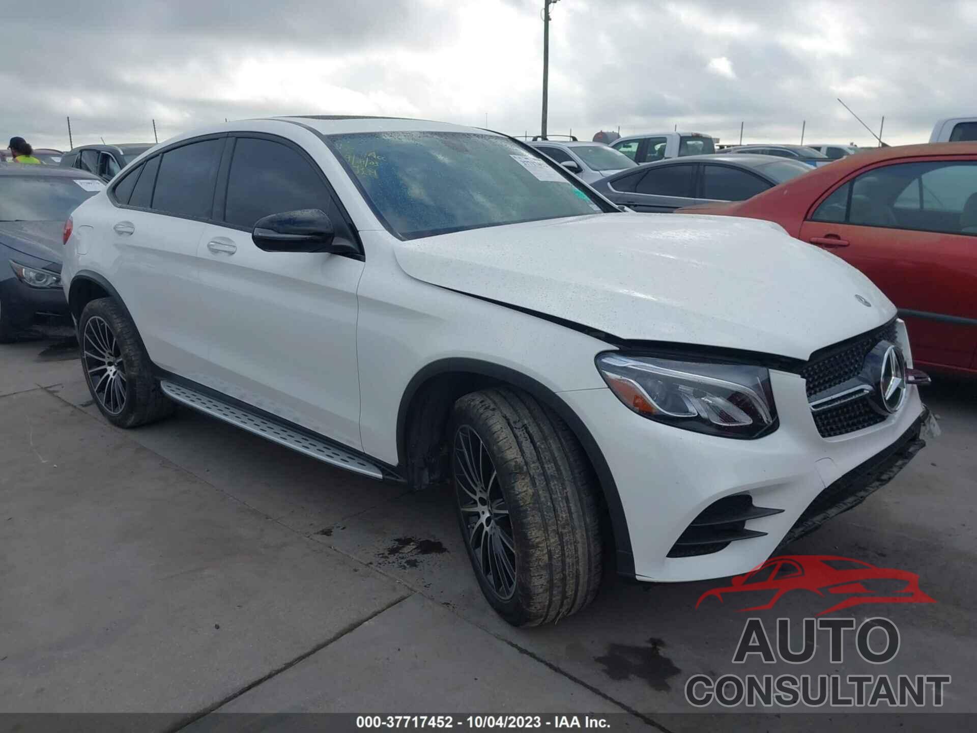 MERCEDES-BENZ GLC 300 COUPE 2018 - WDC0J4KB9JF428662