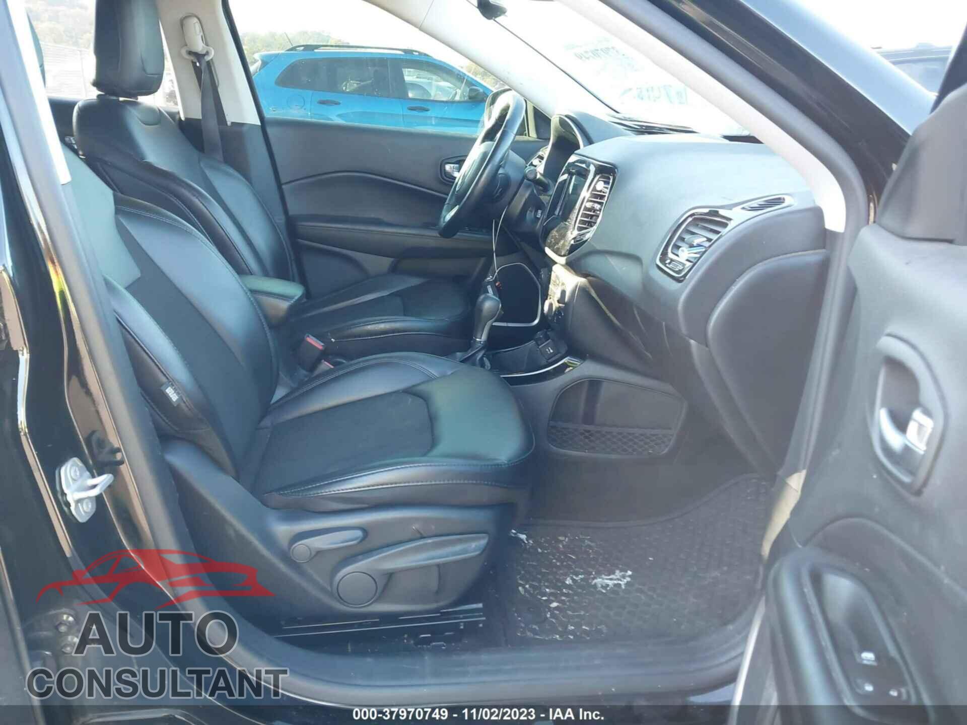 JEEP COMPASS 2020 - 3C4NJCBB2LT121672