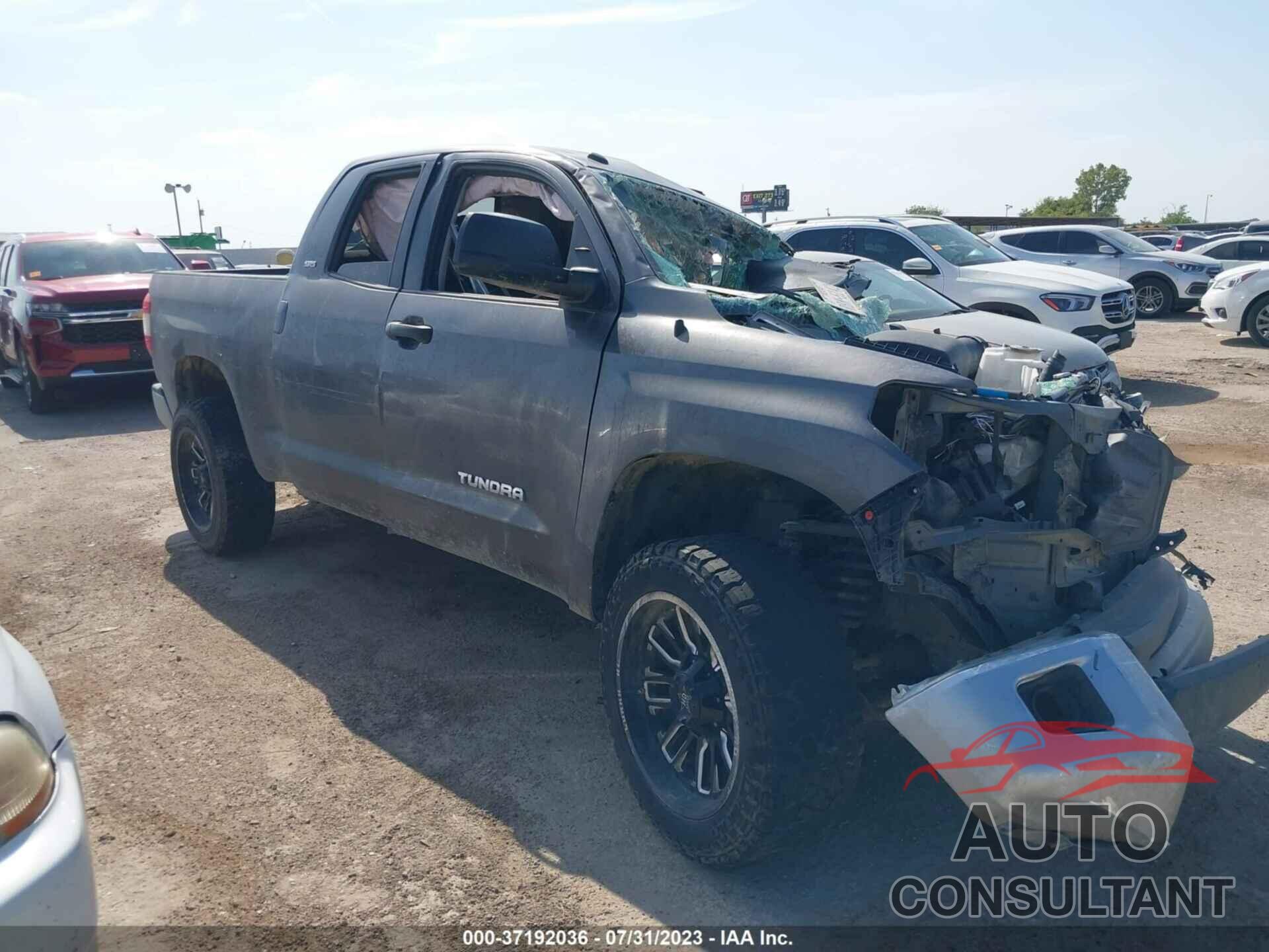 TOYOTA TUNDRA 2016 - 5TFRM5F14GX096080